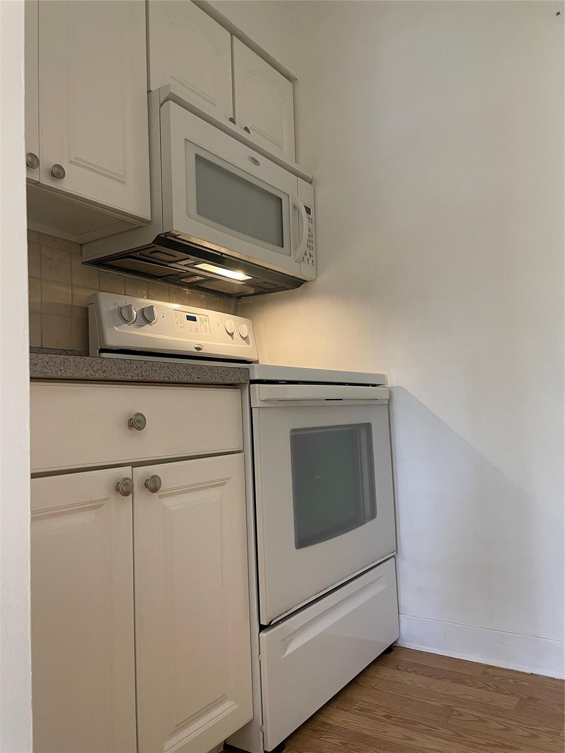 1300 N 17th #206, Hollywood FL 33020