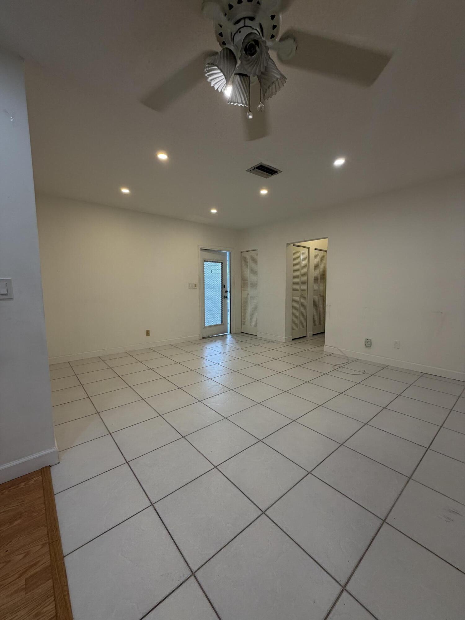 1300 N 17th #206, Hollywood FL 33020