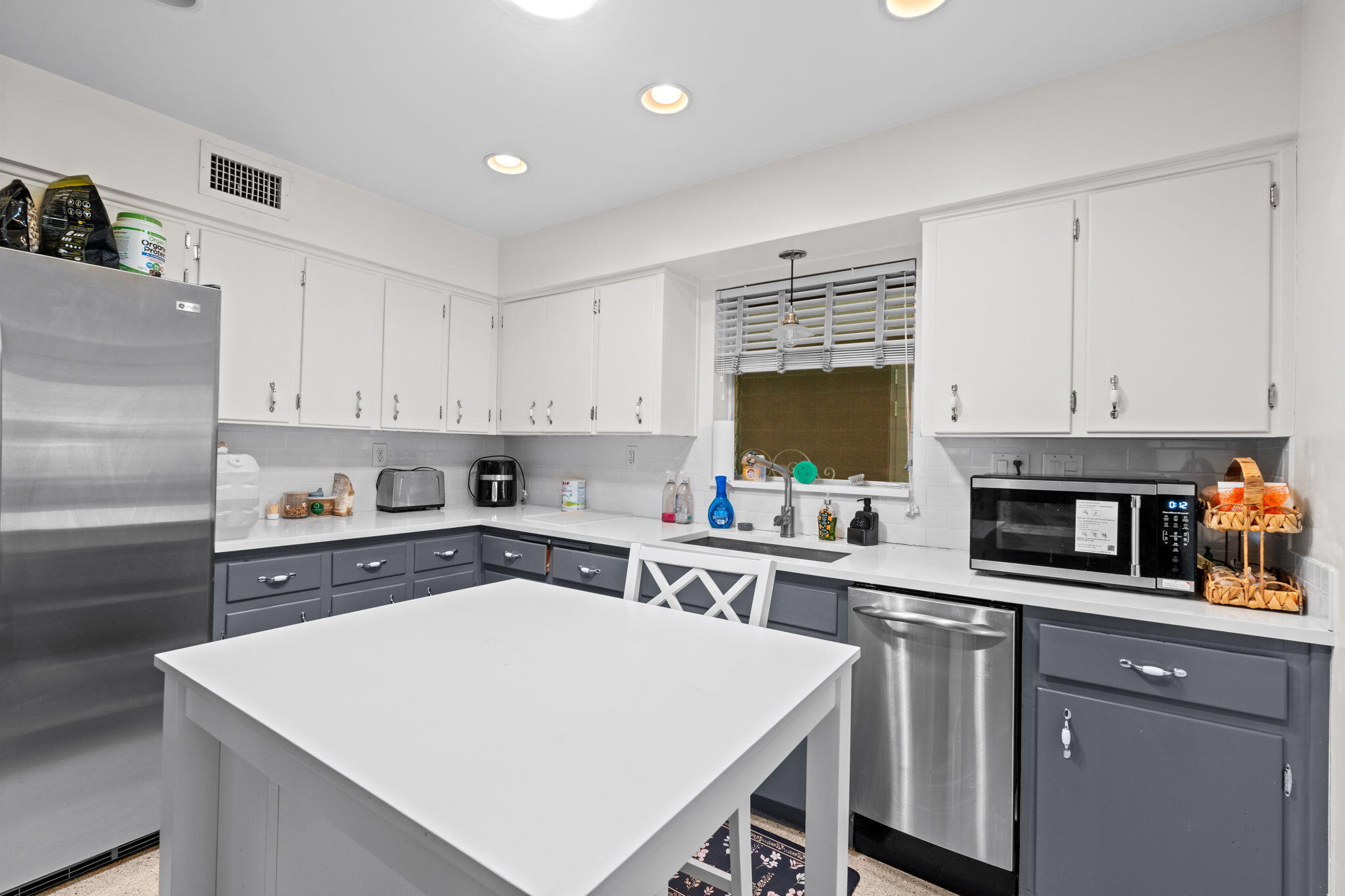 224 N Gordon, Fort Lauderdale FL 33301
