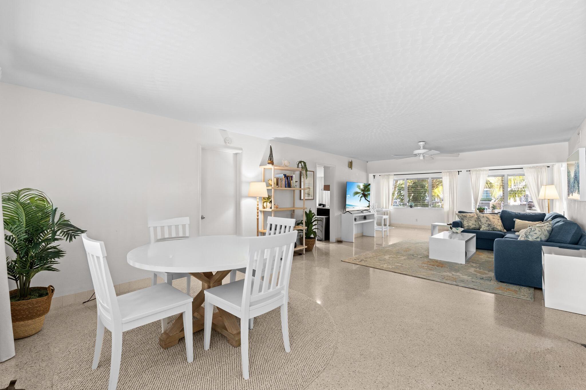 224 N Gordon, Fort Lauderdale FL 33301