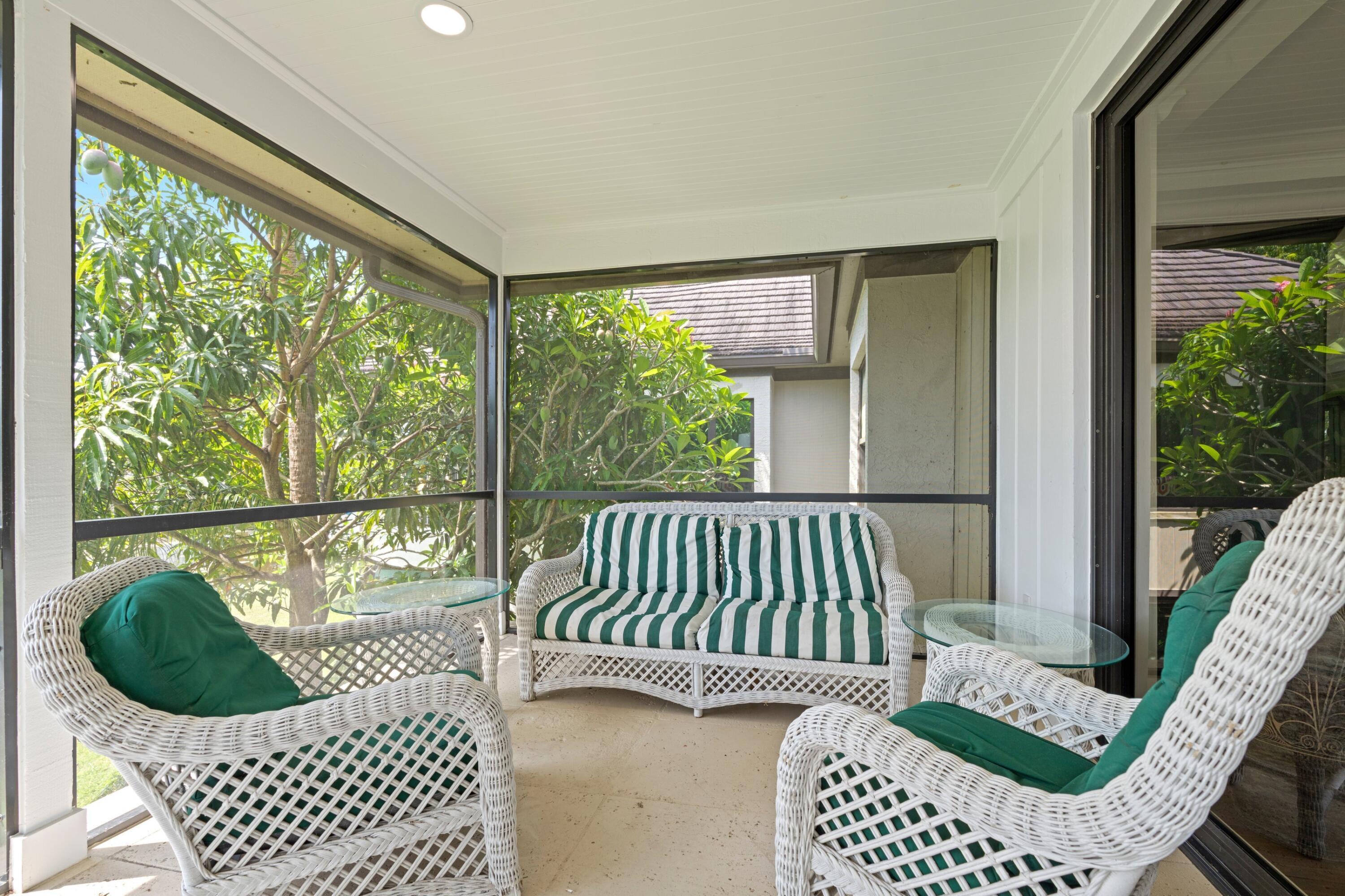 2835 Polo Island #H202, Wellington FL 33414