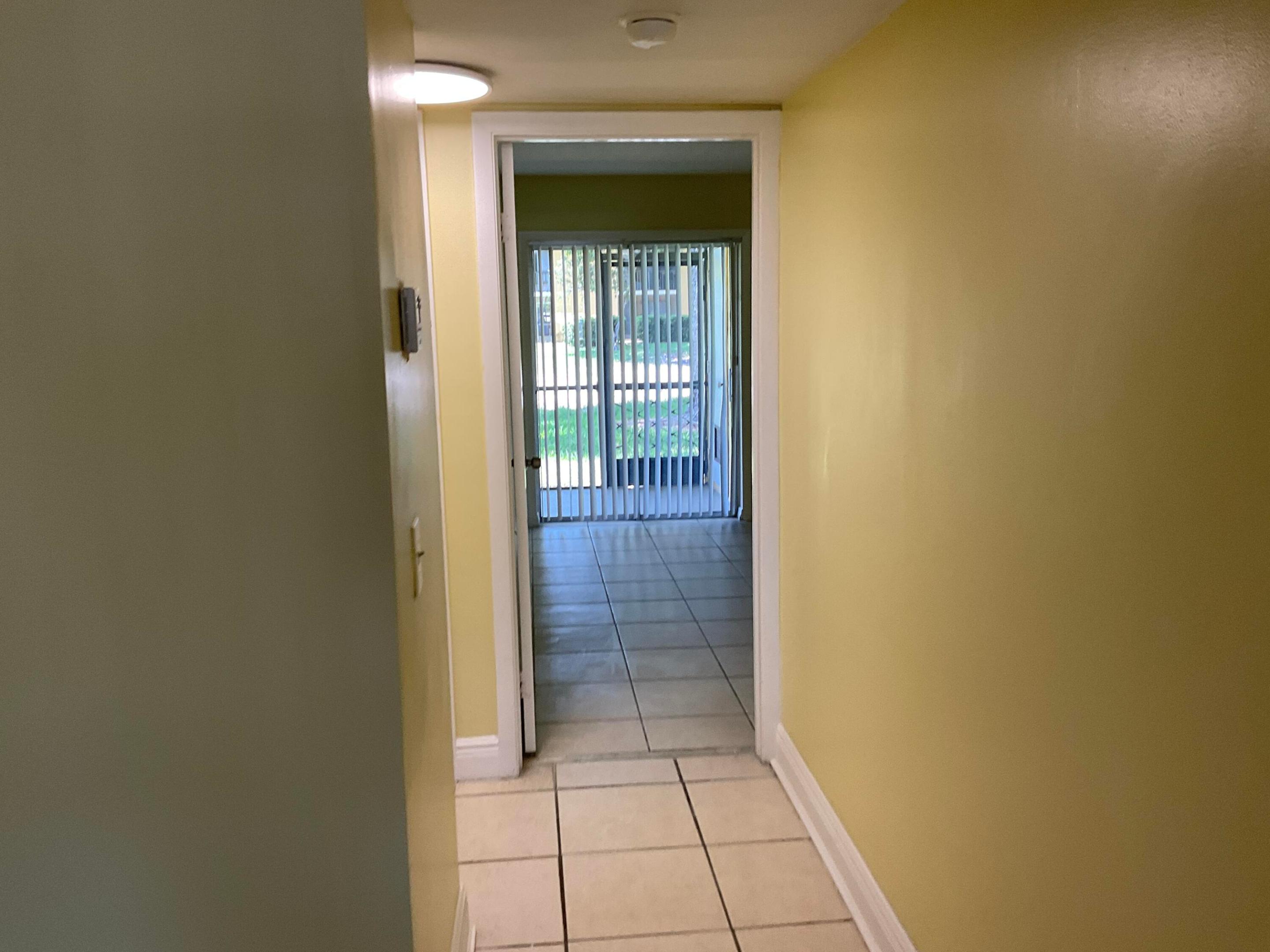 310 Meadows, Boynton Beach FL 33436