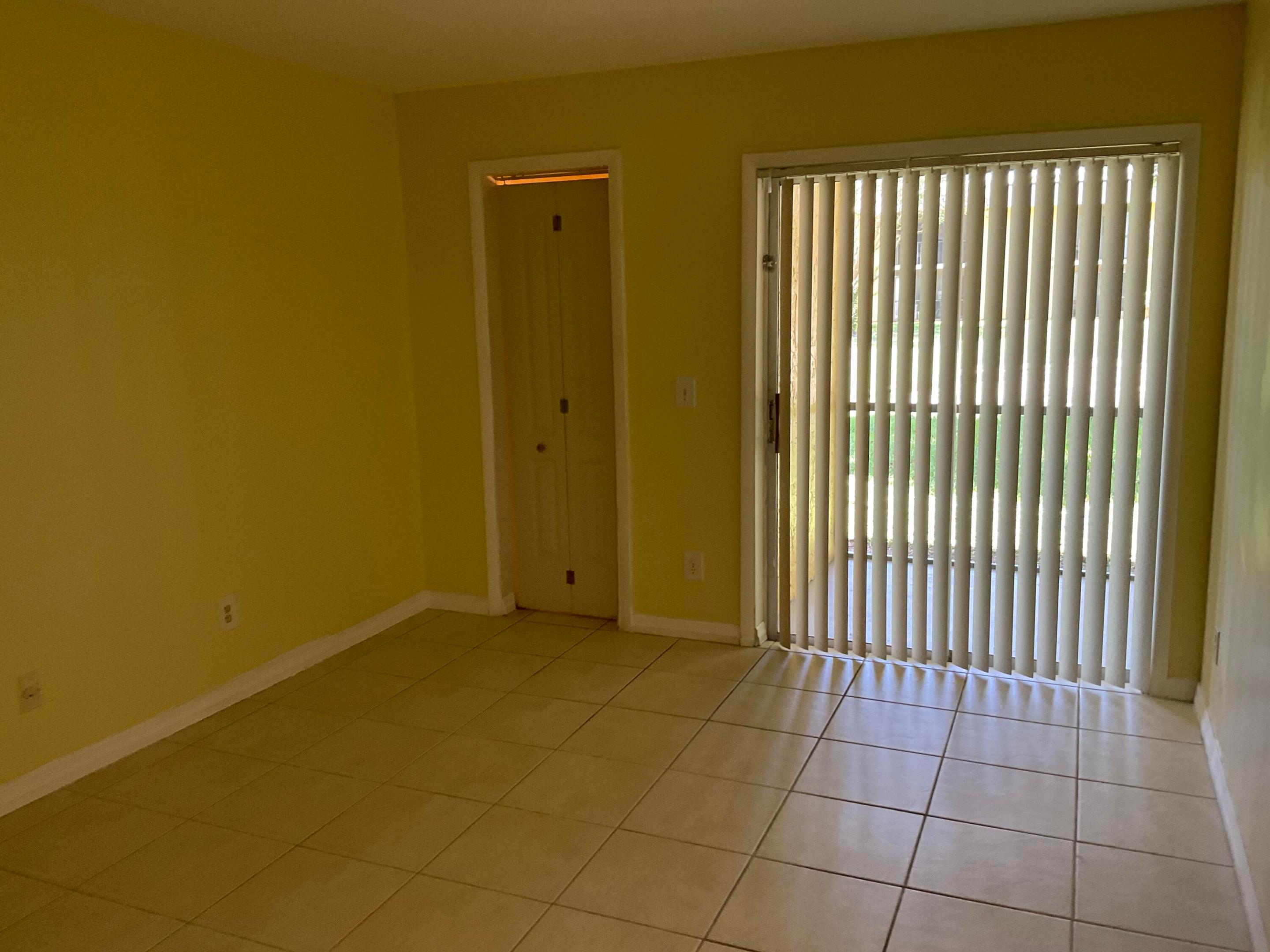 310 Meadows, Boynton Beach FL 33436