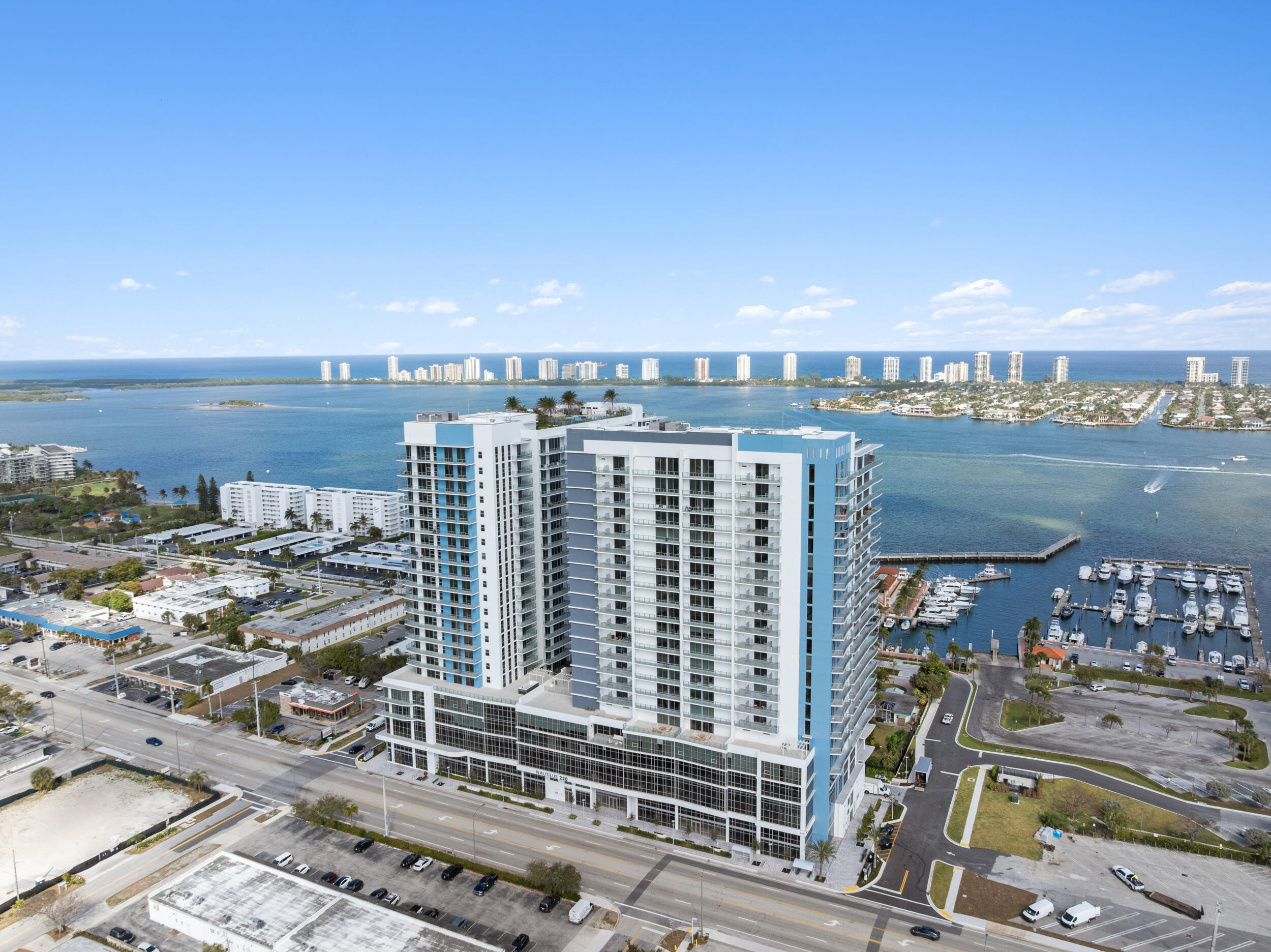 220 Lake Shore #1523, Lake Park FL 33403