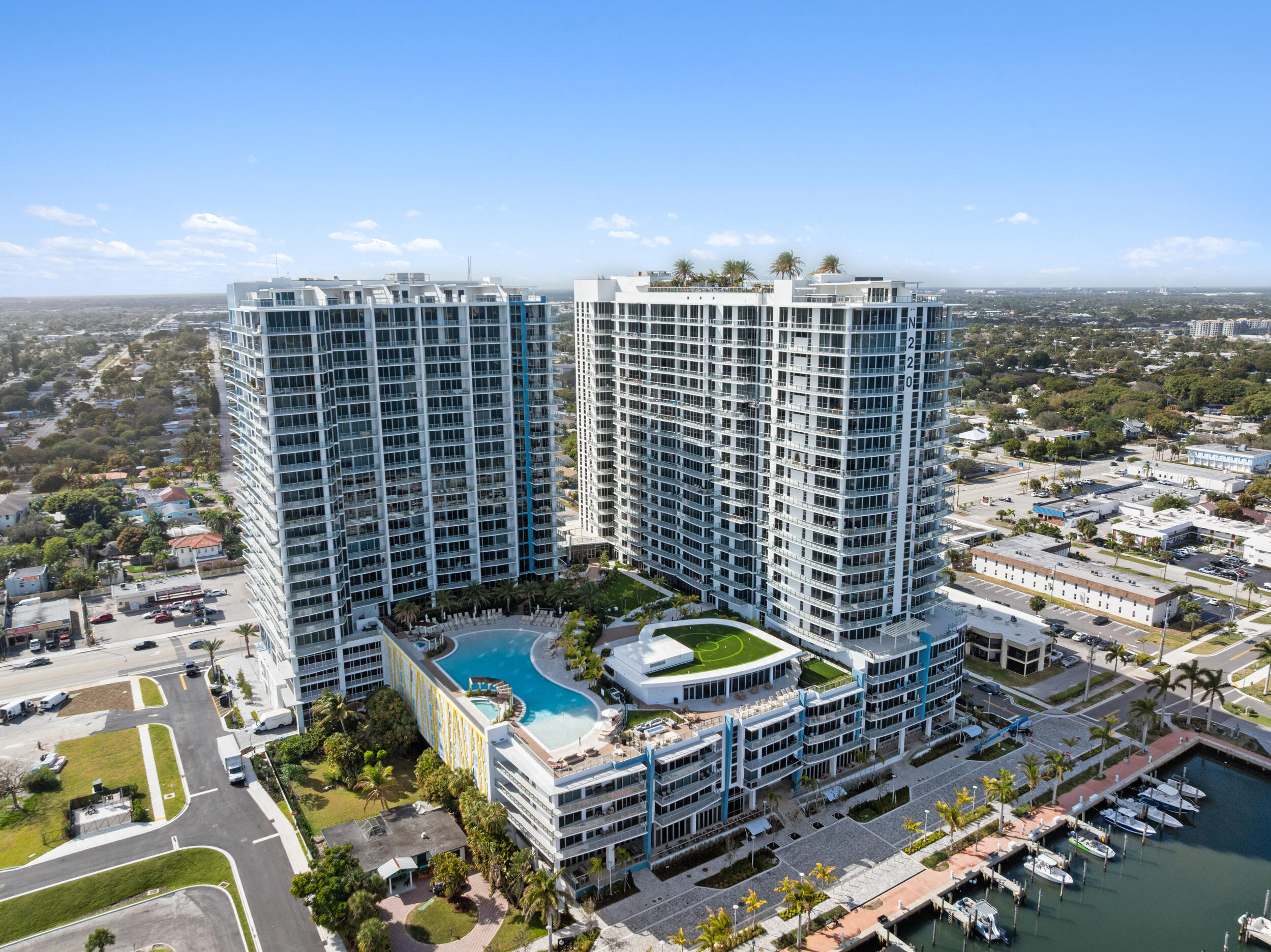 220 Lake Shore #1523, Lake Park FL 33403