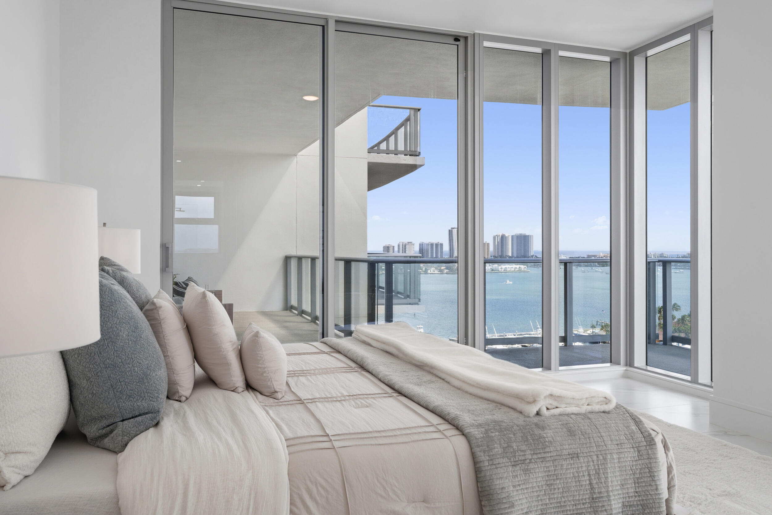 220 Lake Shore #1523, Lake Park FL 33403