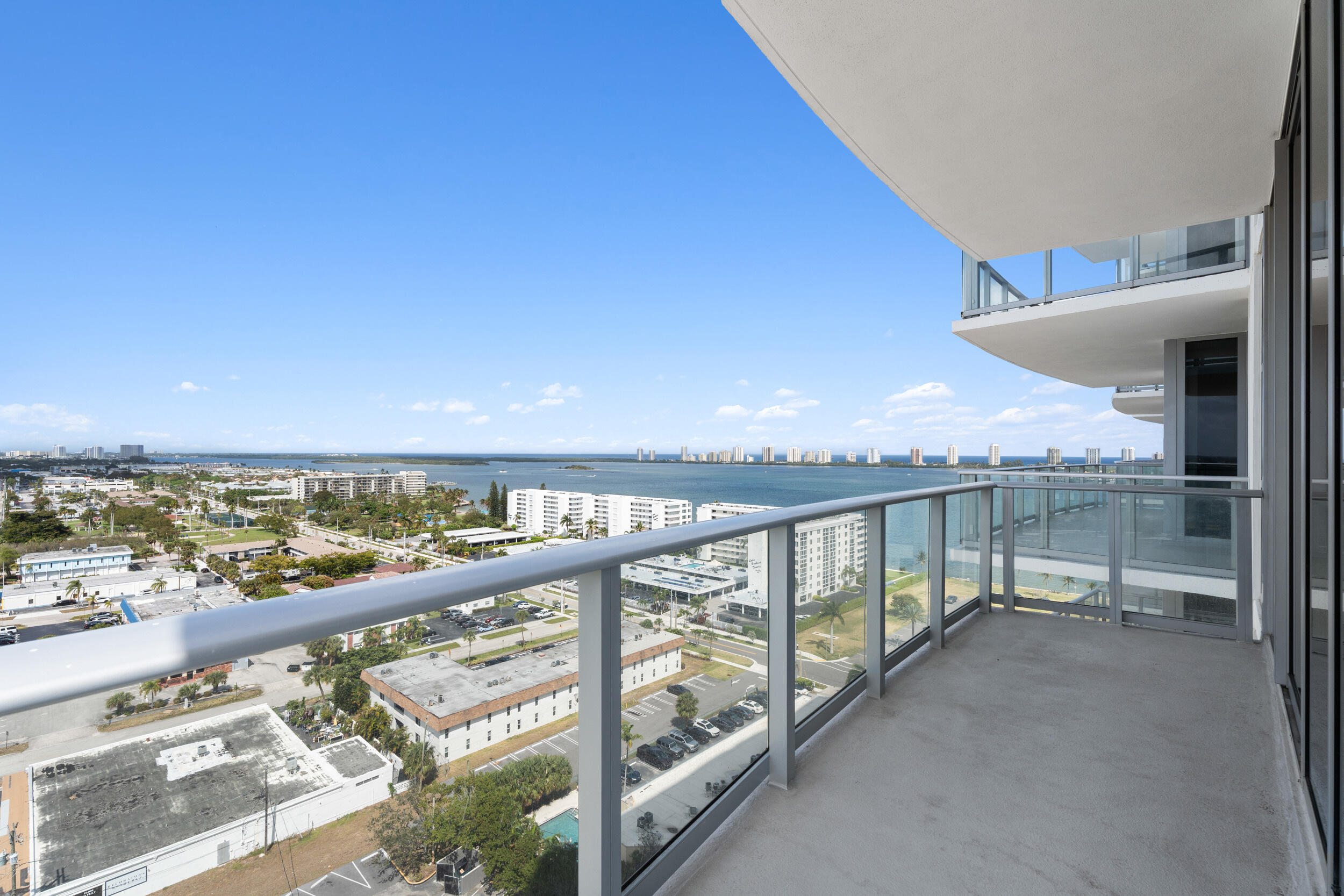 220 Lake Shore #1523, Lake Park FL 33403