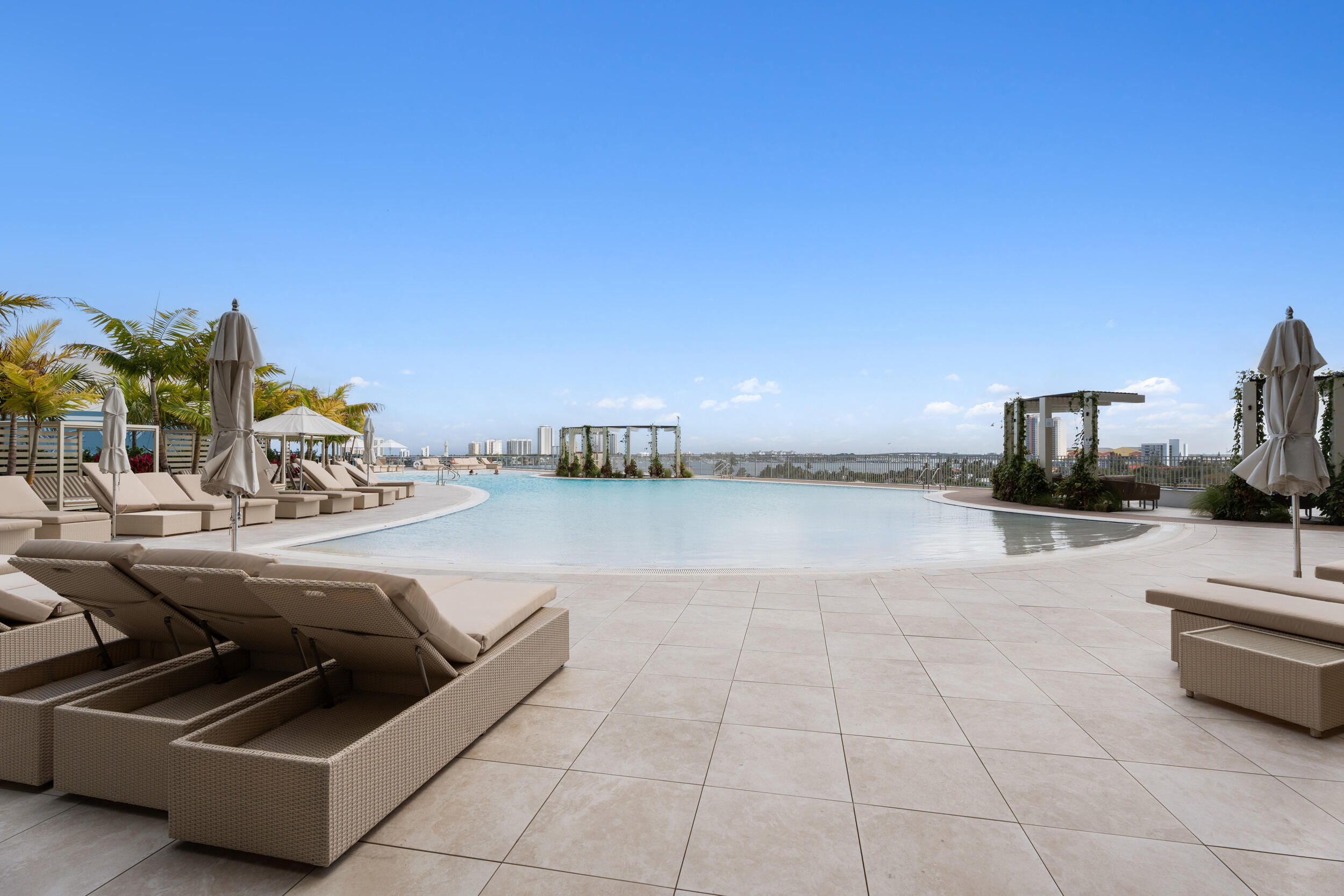 220 Lake Shore #1523, Lake Park FL 33403