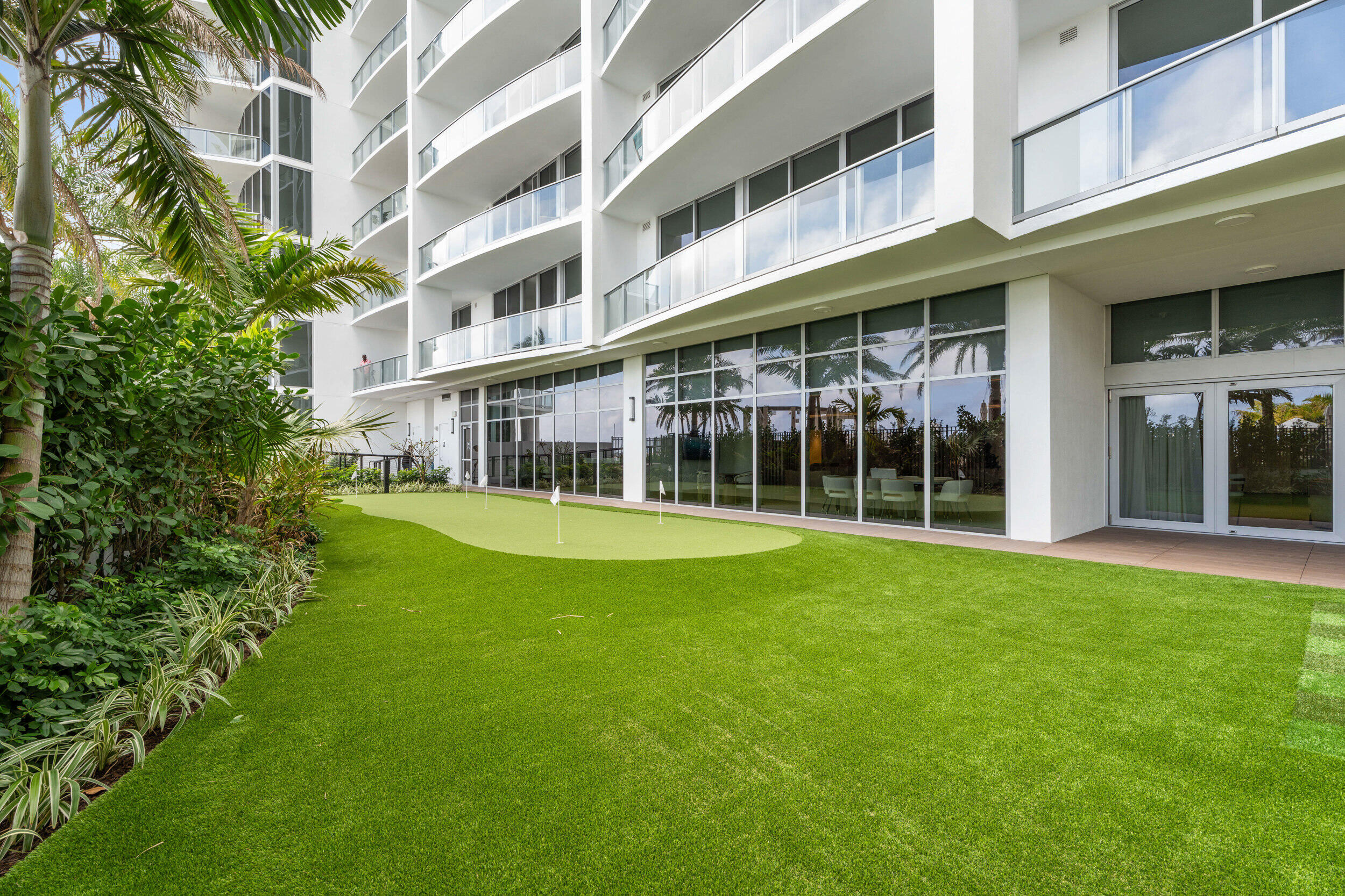 220 Lake Shore #1523, Lake Park FL 33403
