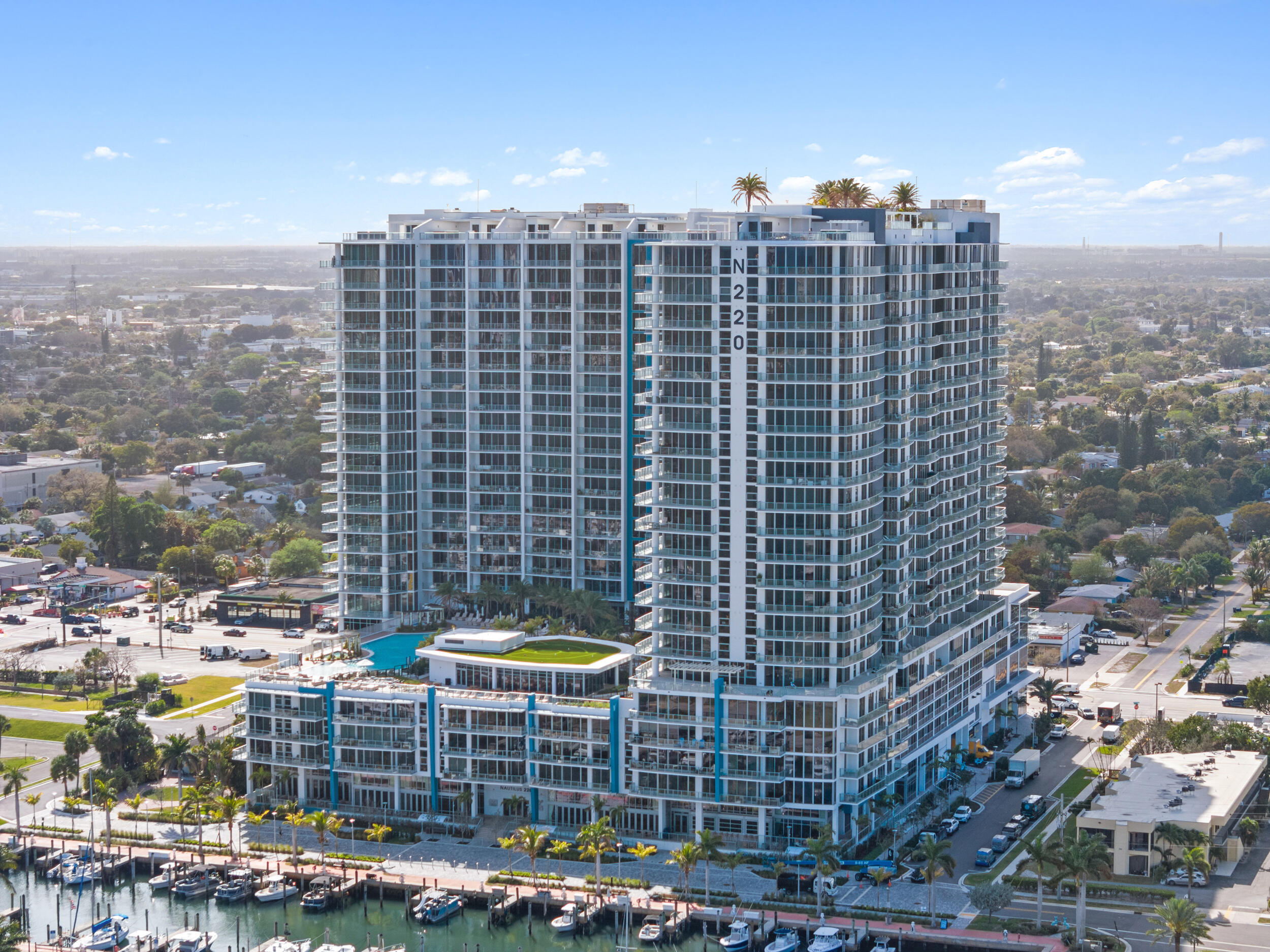 220 Lake Shore #1523, Lake Park FL 33403