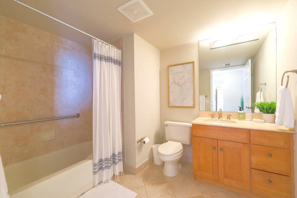 101 Plaza Real S #606, Boca Raton FL 33432
