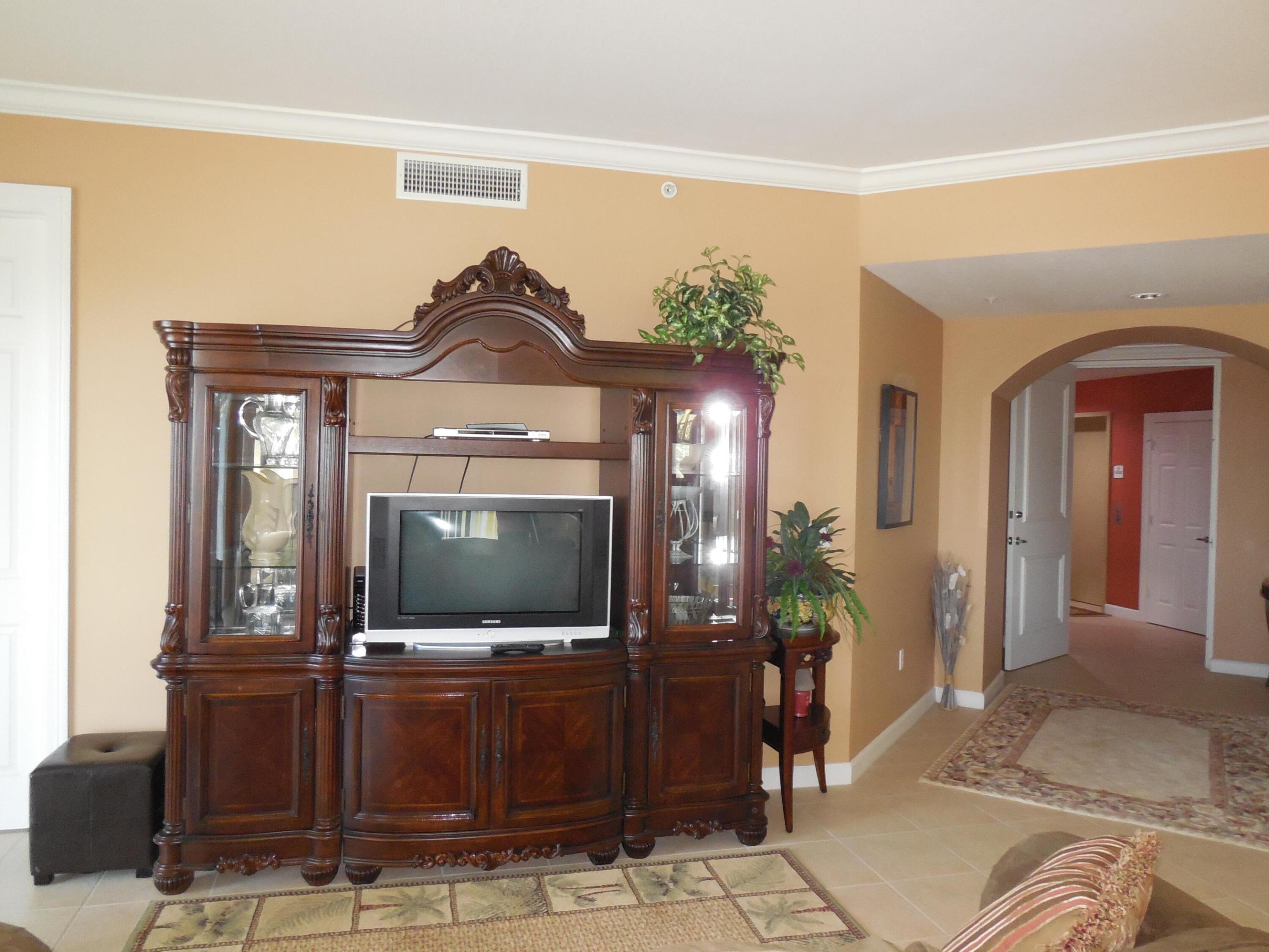800 Juno Ocean #302a, Juno Beach FL 33408