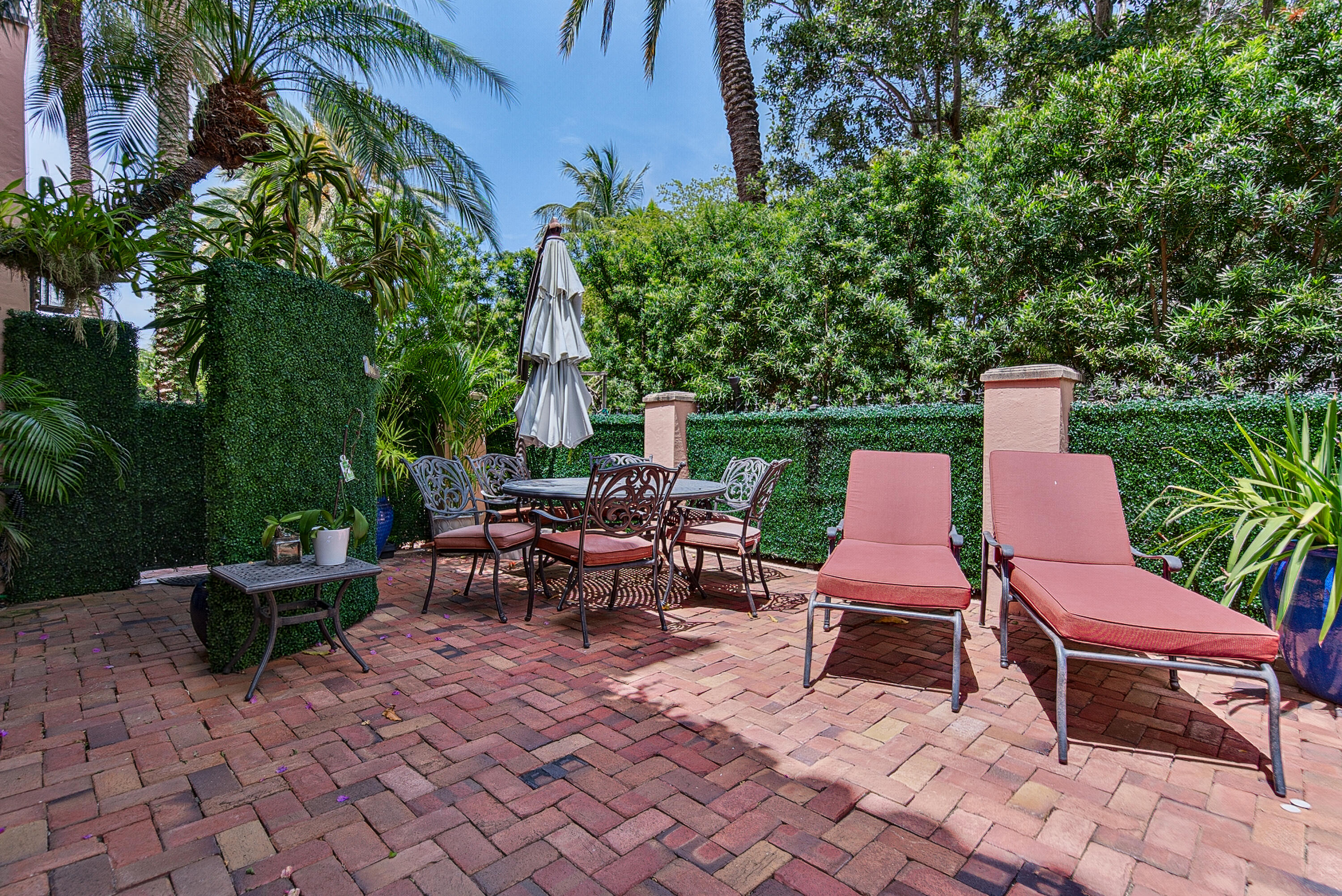 31 SE 10th, Fort Lauderdale FL 33301