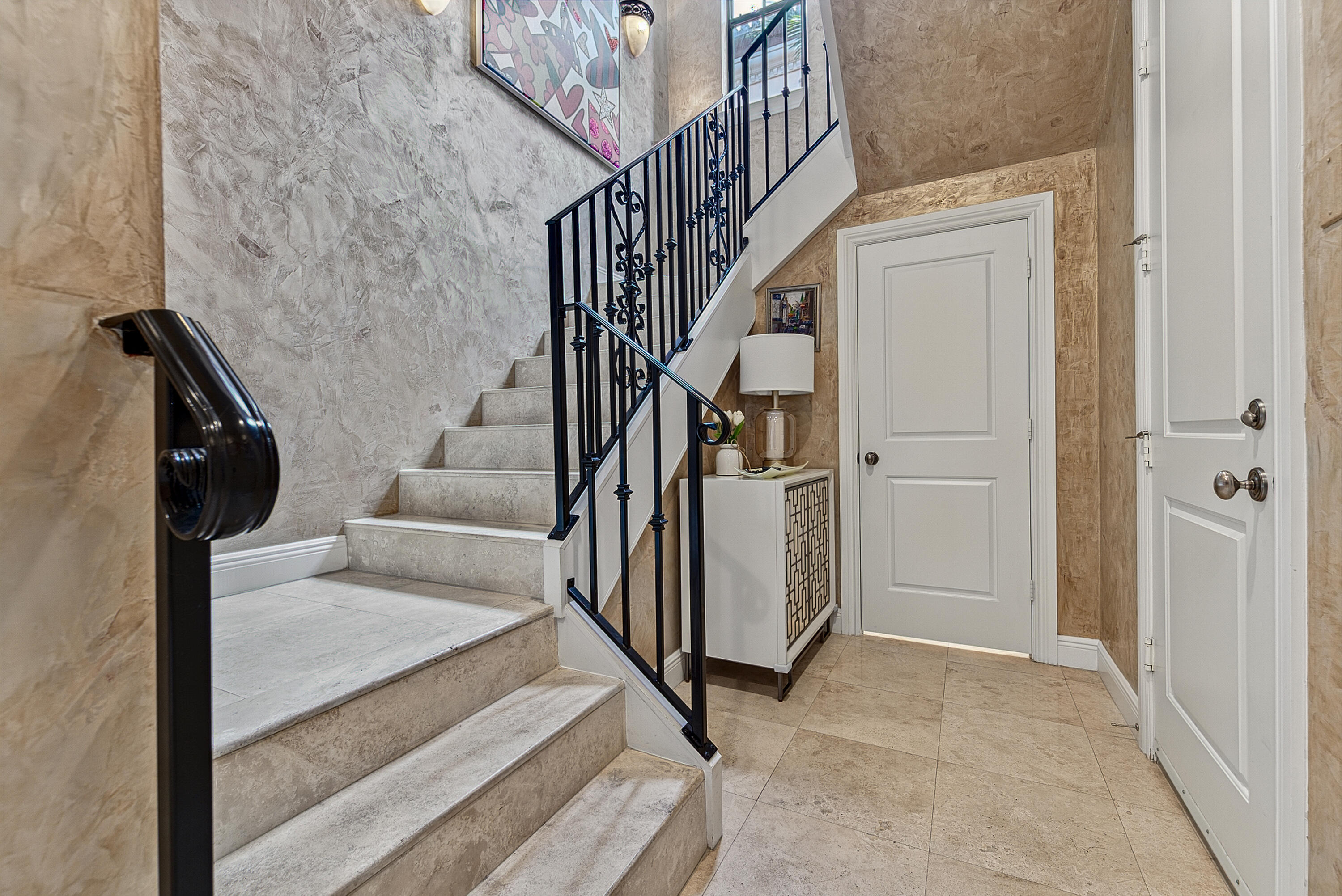 31 SE 10th, Fort Lauderdale FL 33301