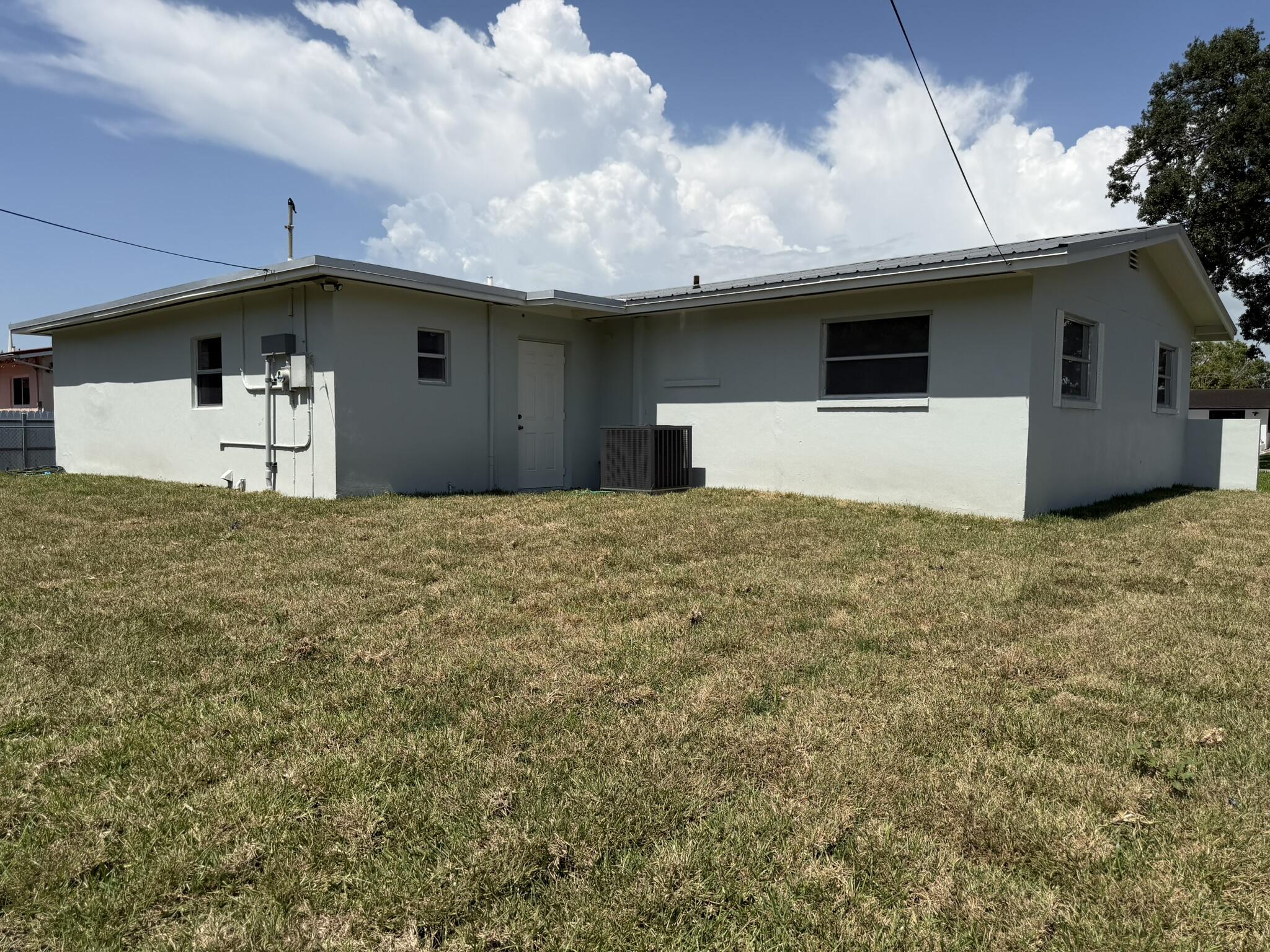148 SE 6th, Belle Glade FL 33430