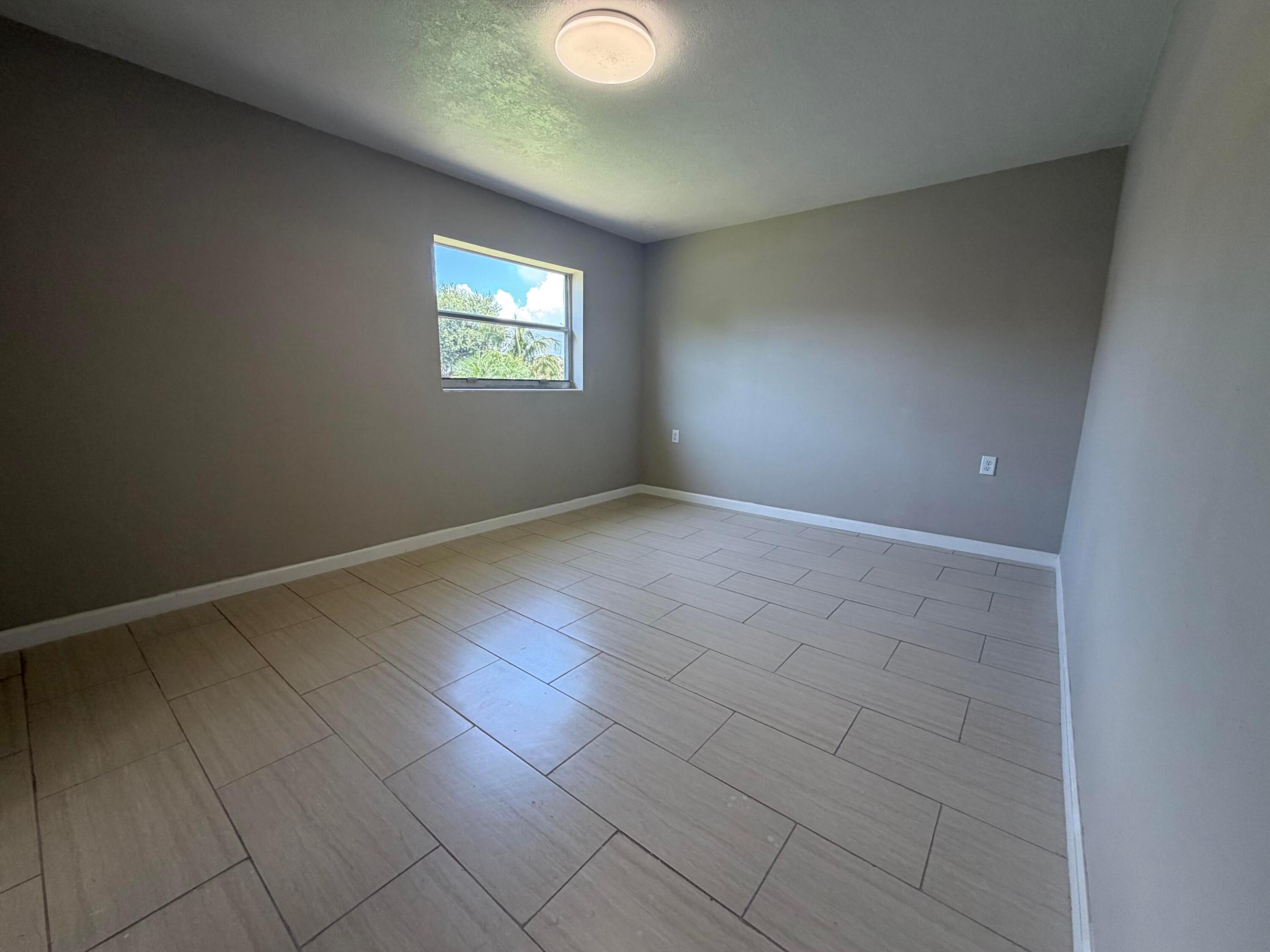 148 SE 6th, Belle Glade FL 33430