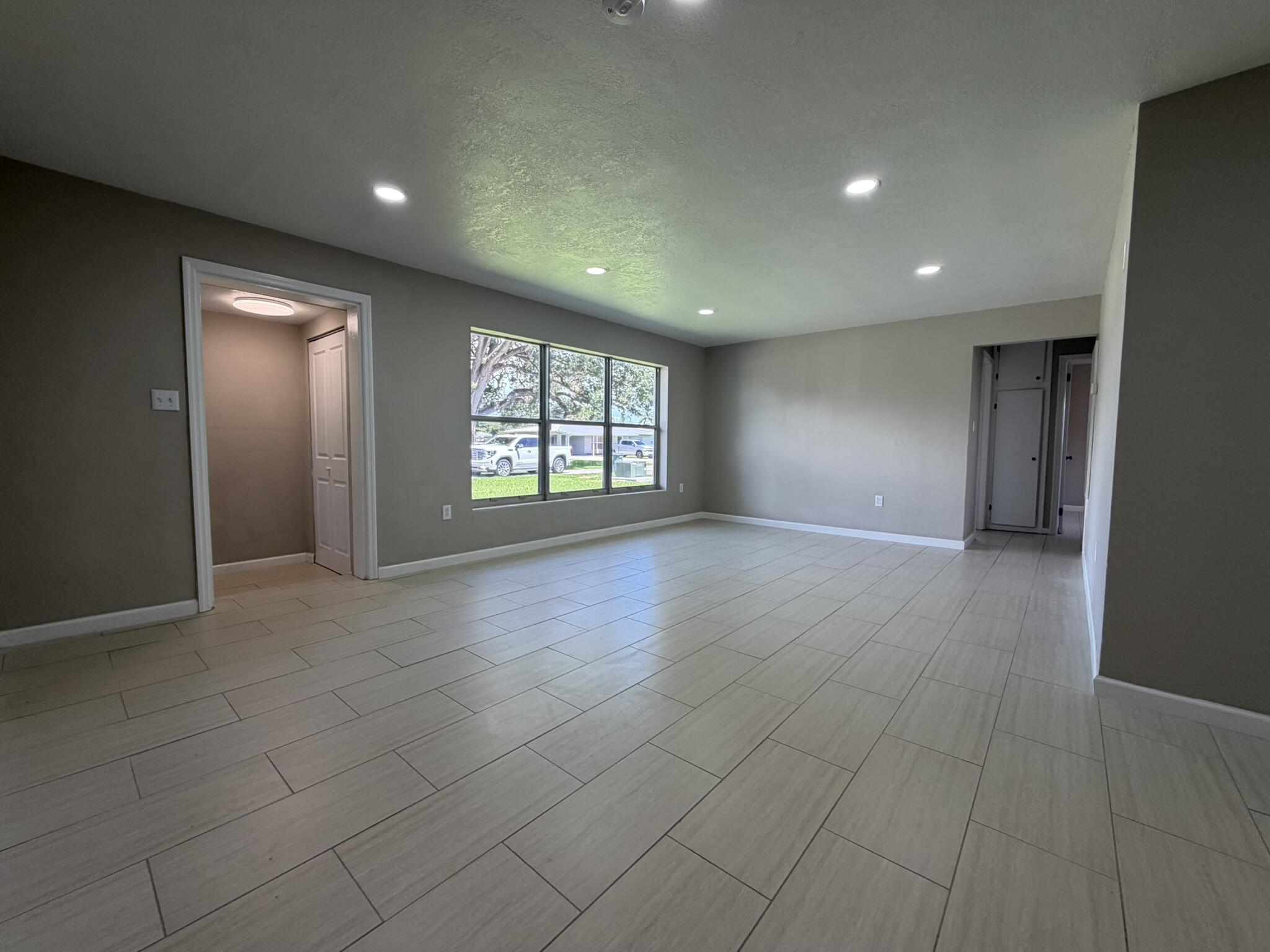 148 SE 6th, Belle Glade FL 33430