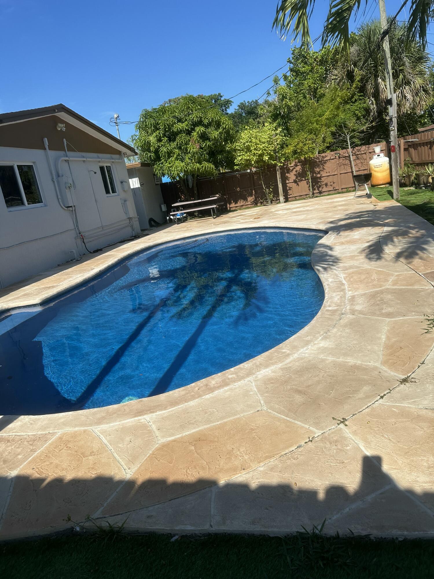 4380 NW 59th, North Lauderdale FL 33319