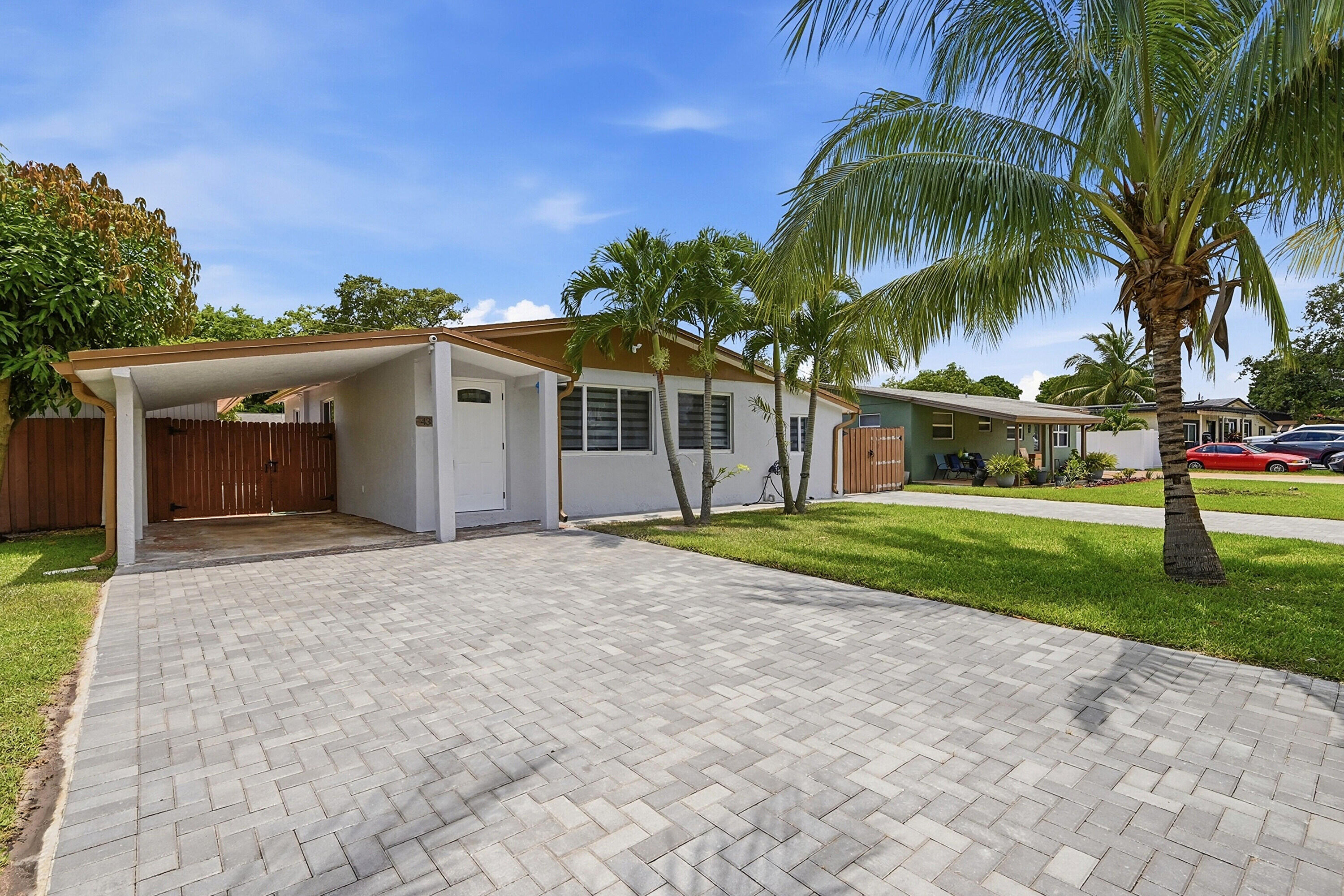 4380 NW 59th, North Lauderdale FL 33319