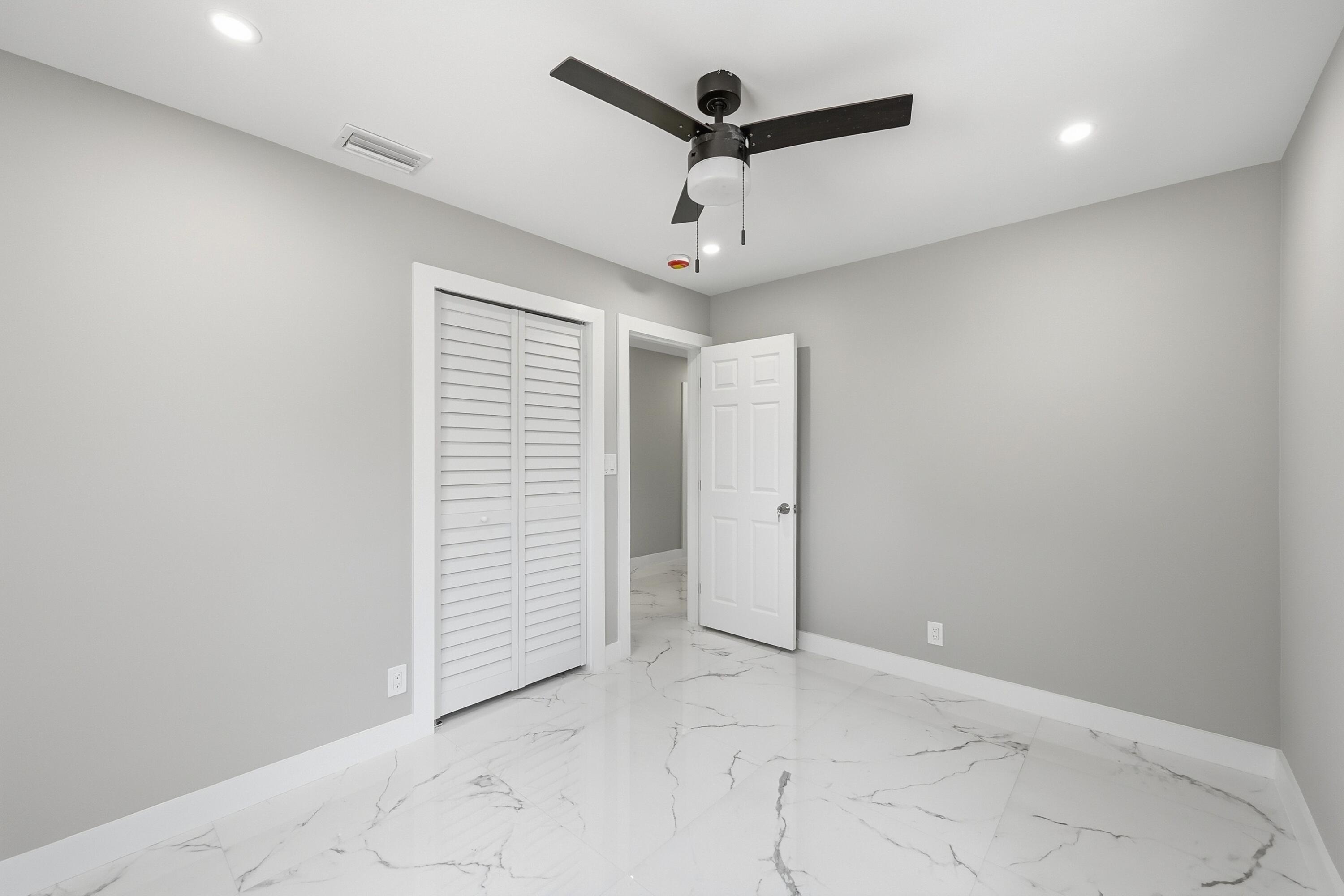 4380 NW 59th, North Lauderdale FL 33319