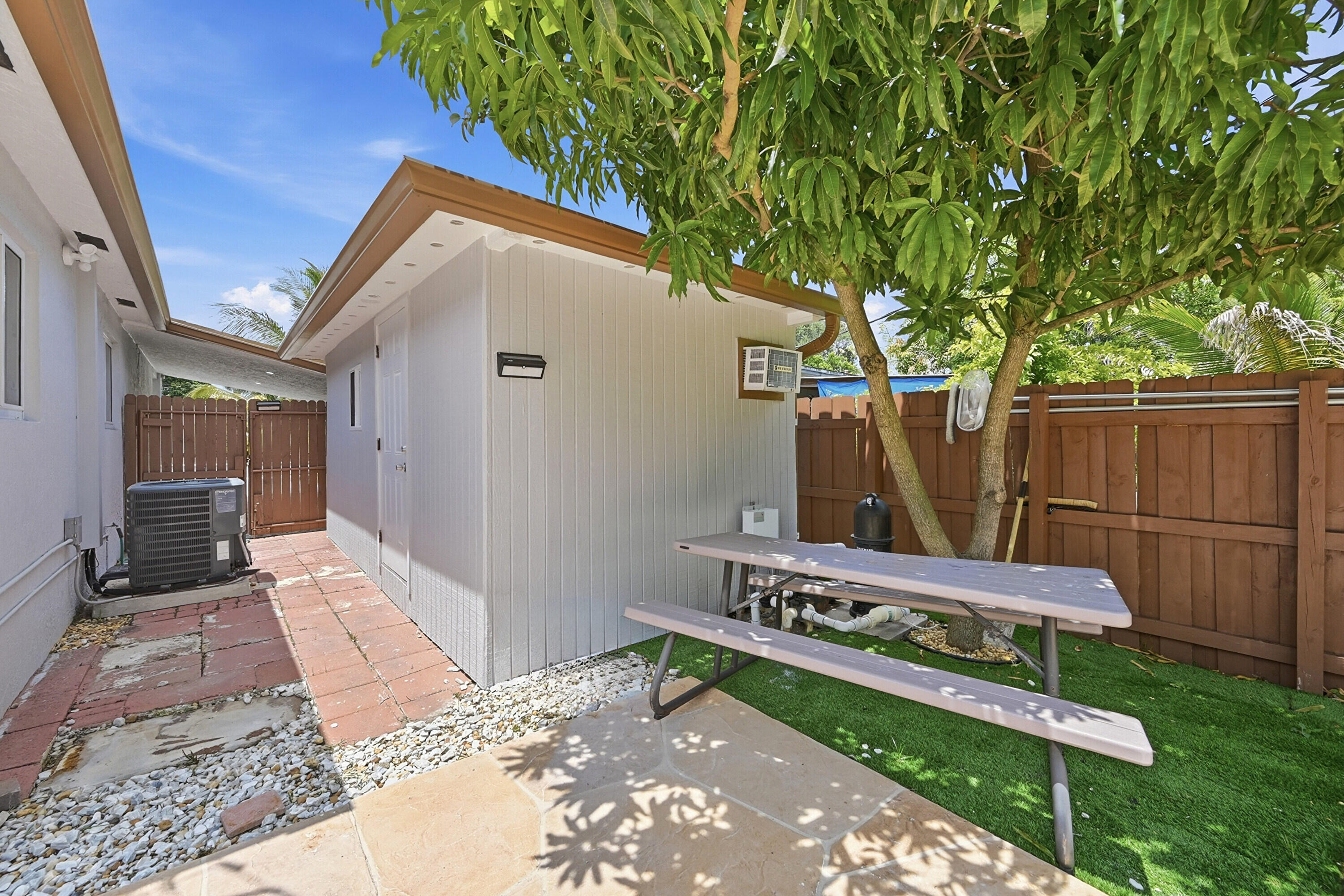 4380 NW 59th, North Lauderdale FL 33319