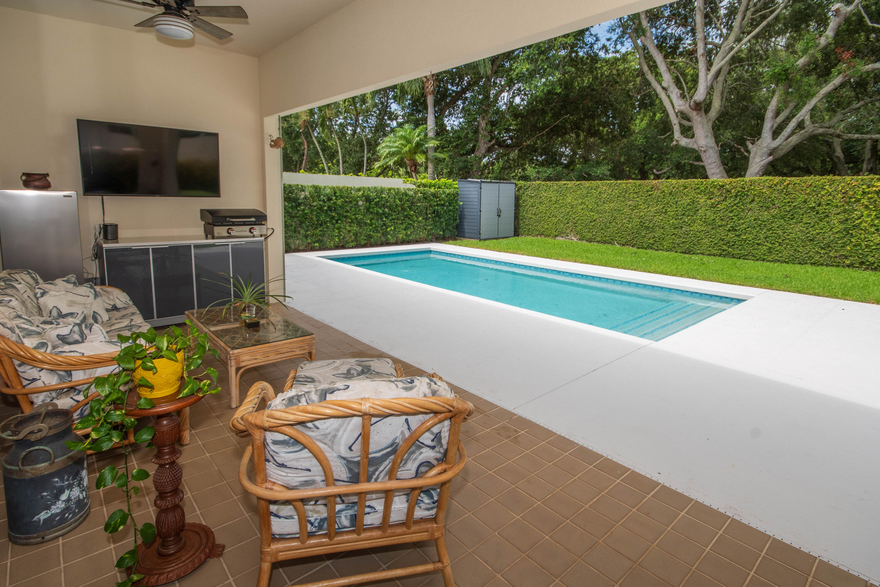 447 Kelsey Park, Palm Beach Gardens FL 33410