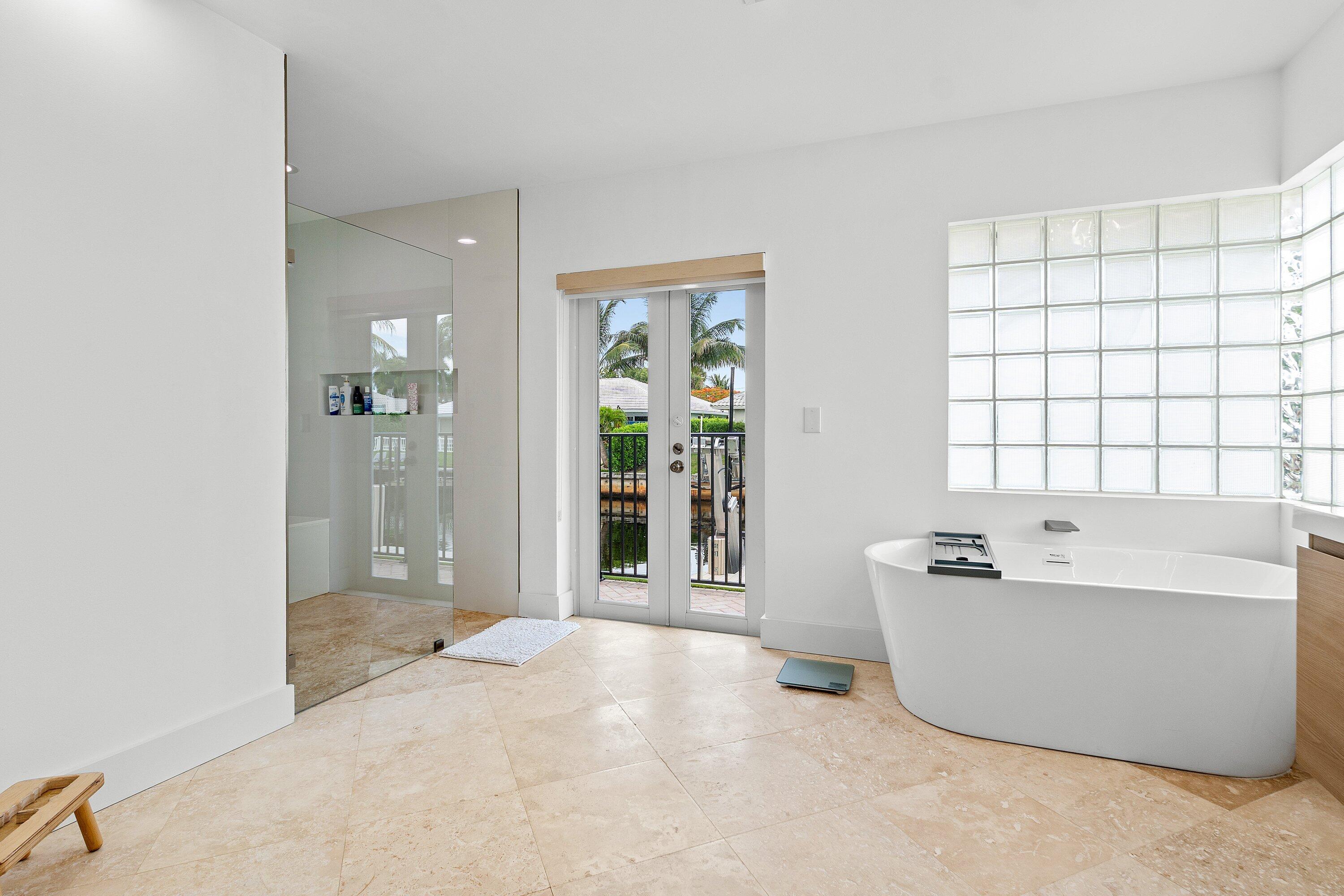 1332 SW Tamarind, Boca Raton FL 33486