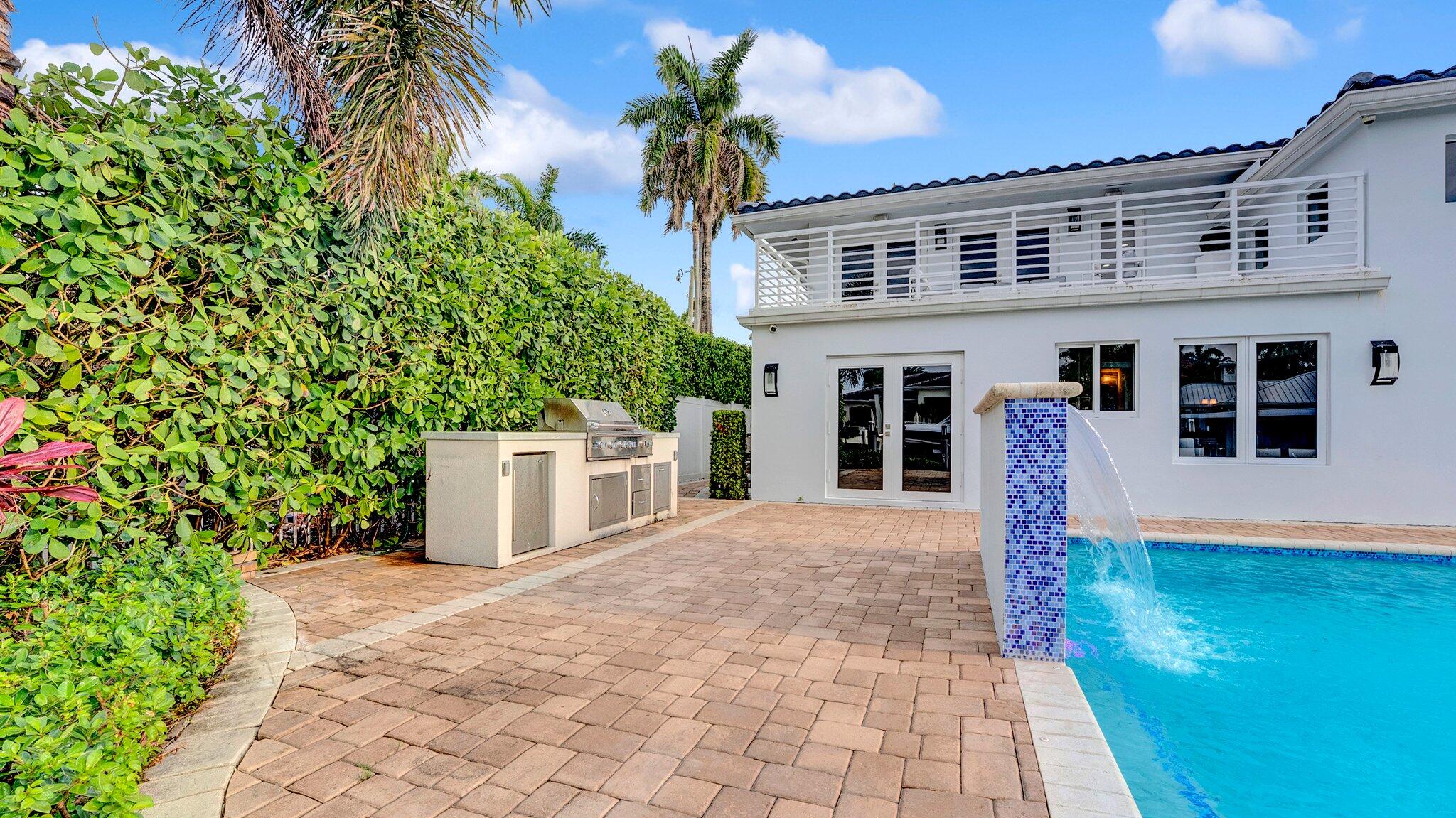 2593 SE 9th, Pompano Beach FL 33062