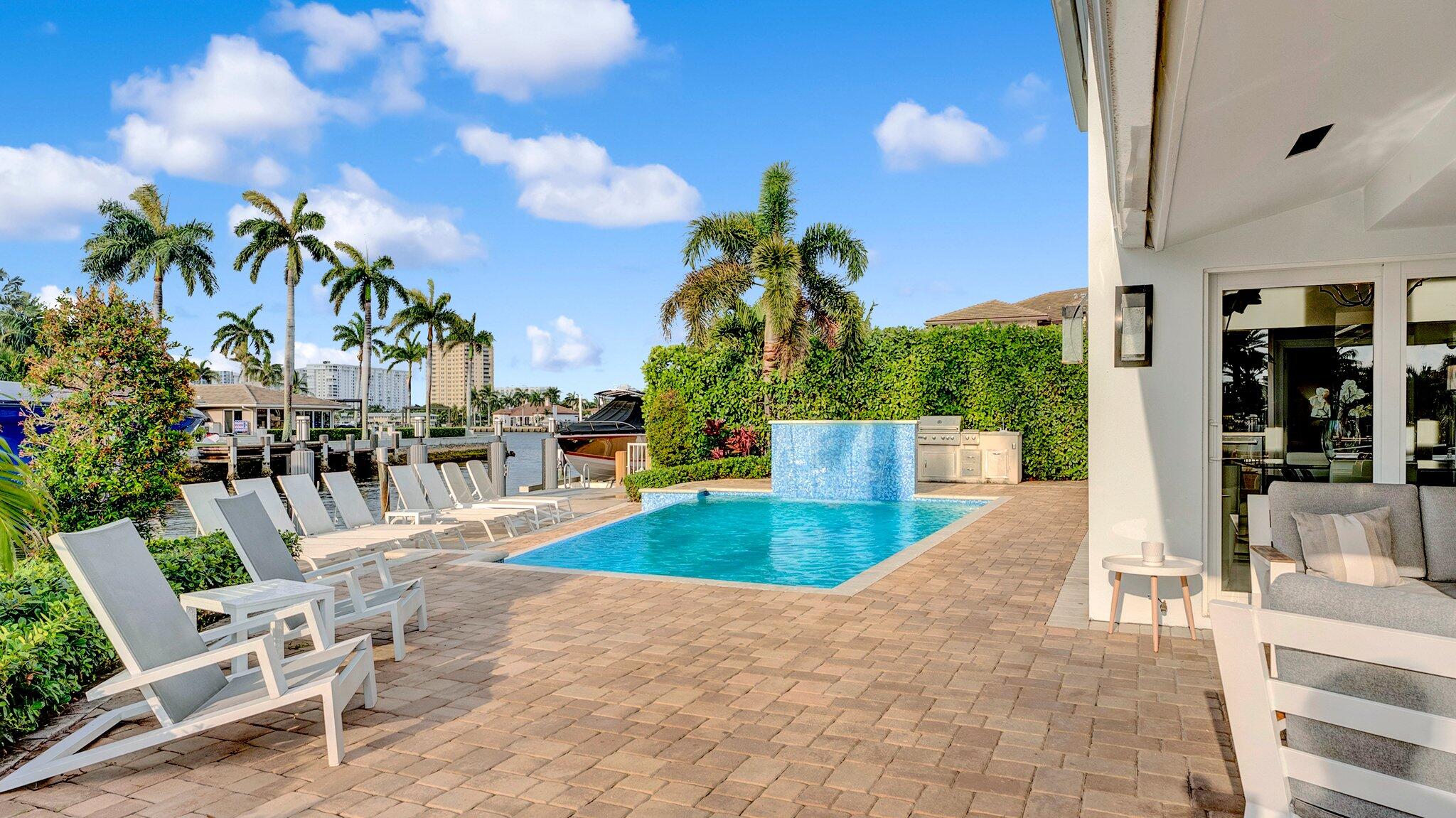 2593 SE 9th, Pompano Beach FL 33062