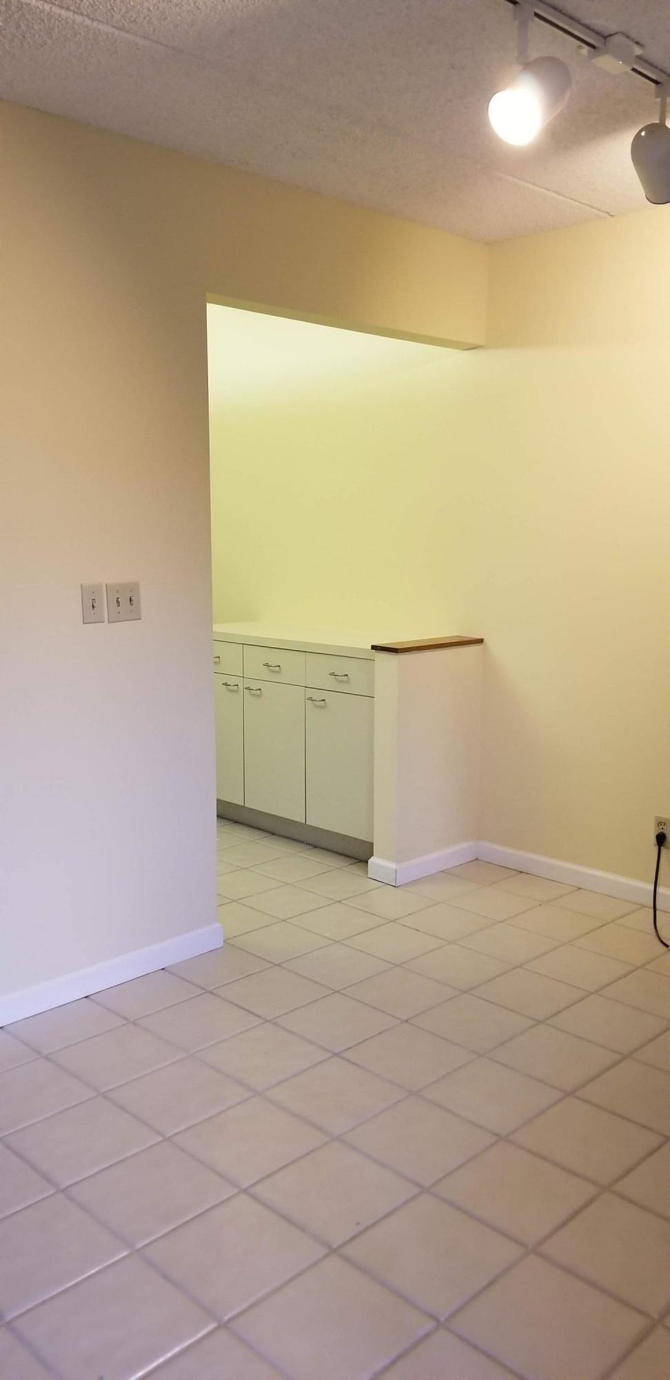 2000 Springdale #203, Palm Springs FL 33461