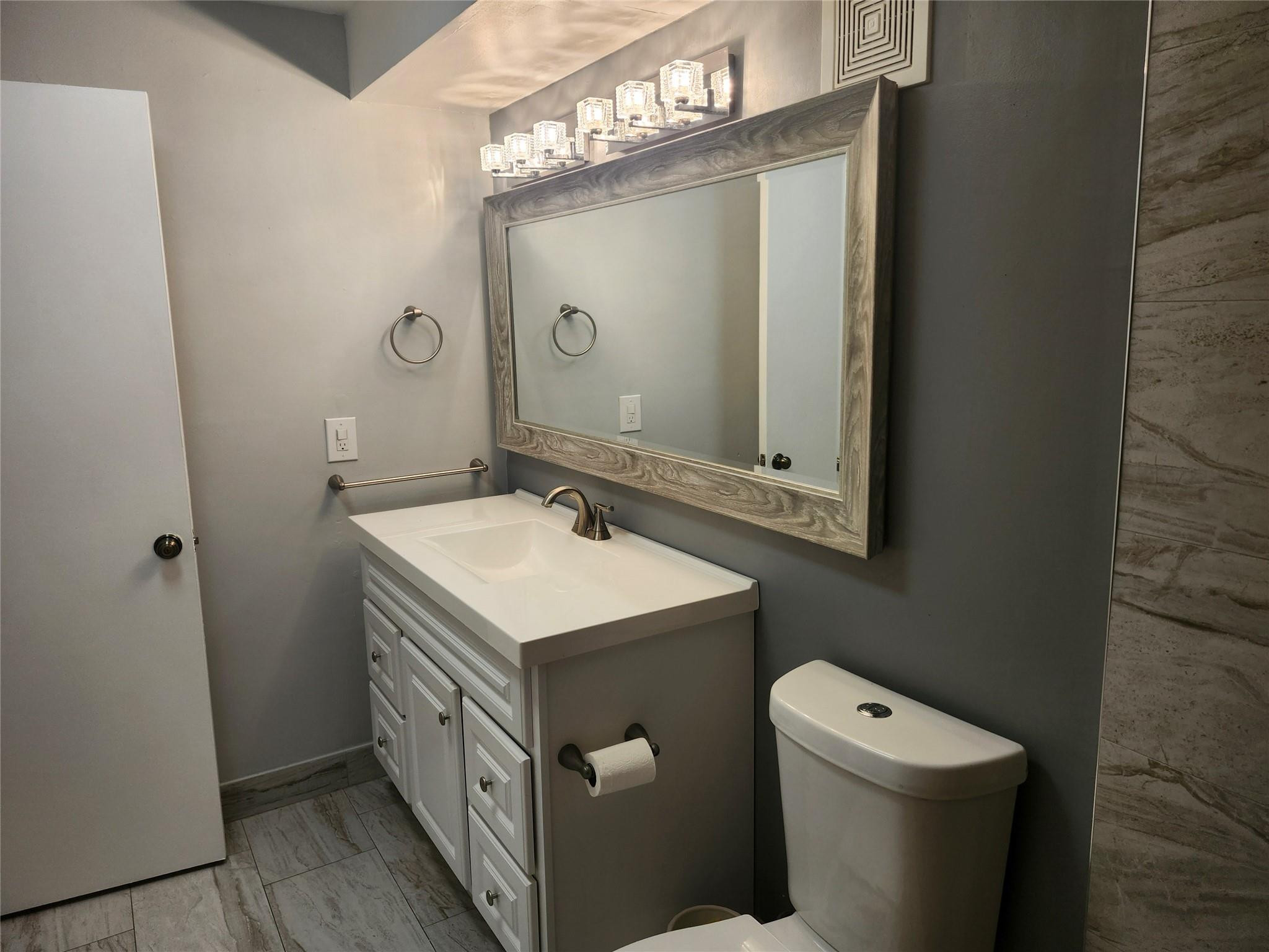 16251 Golf Club #212, Weston FL 33326