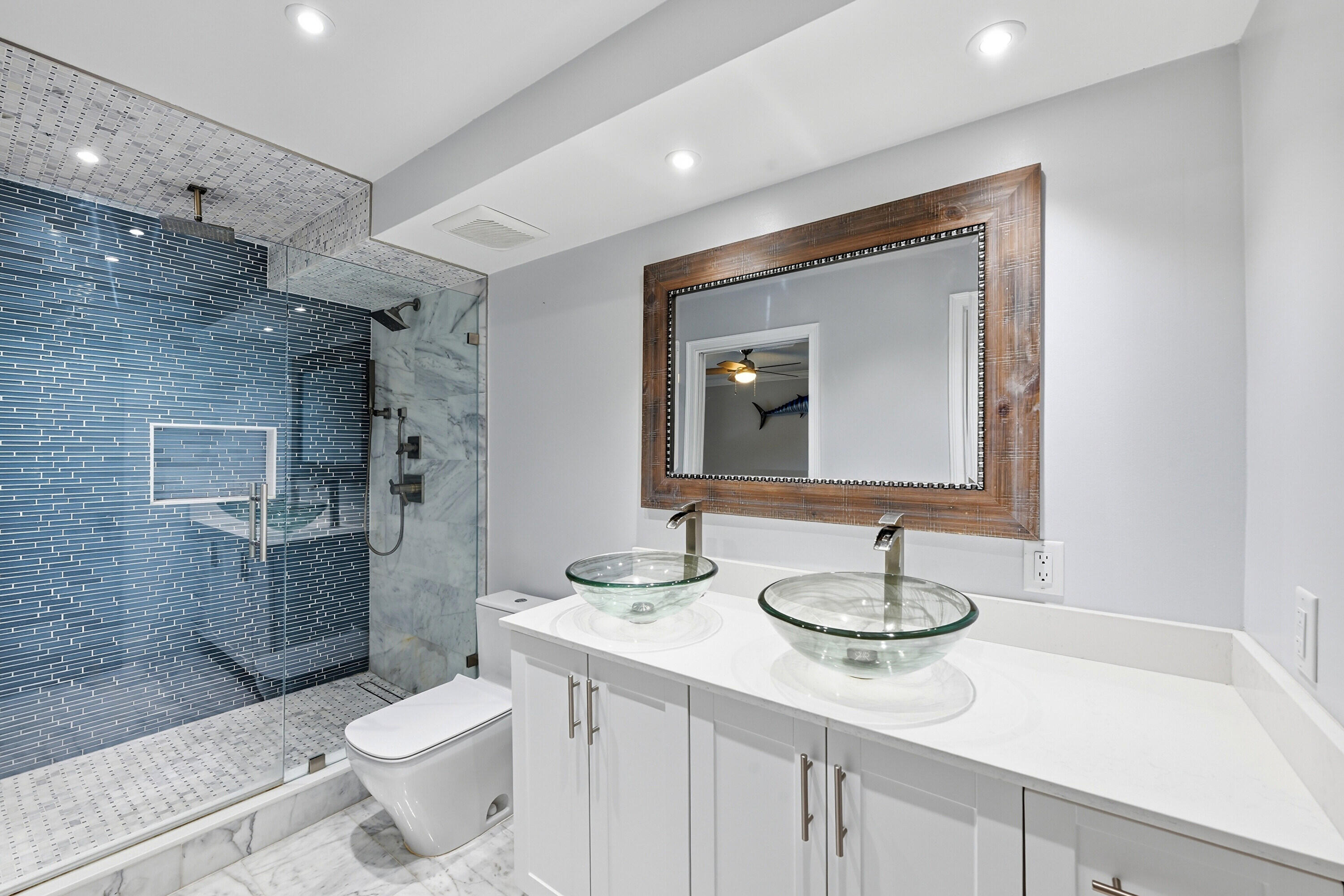 2110 NE 42nd #2b, Lighthouse Point FL 33064