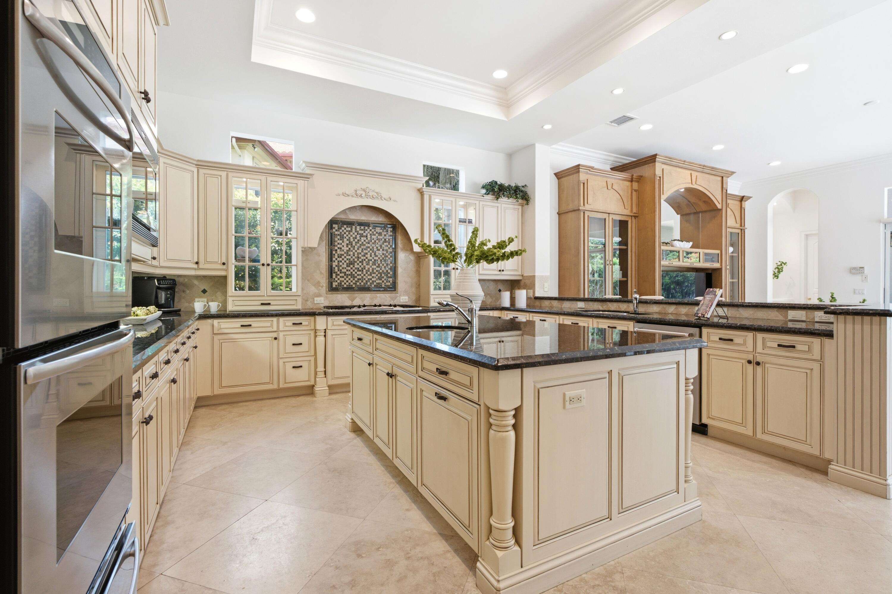 17165 Ave Le Rivage, Boca Raton FL 33496