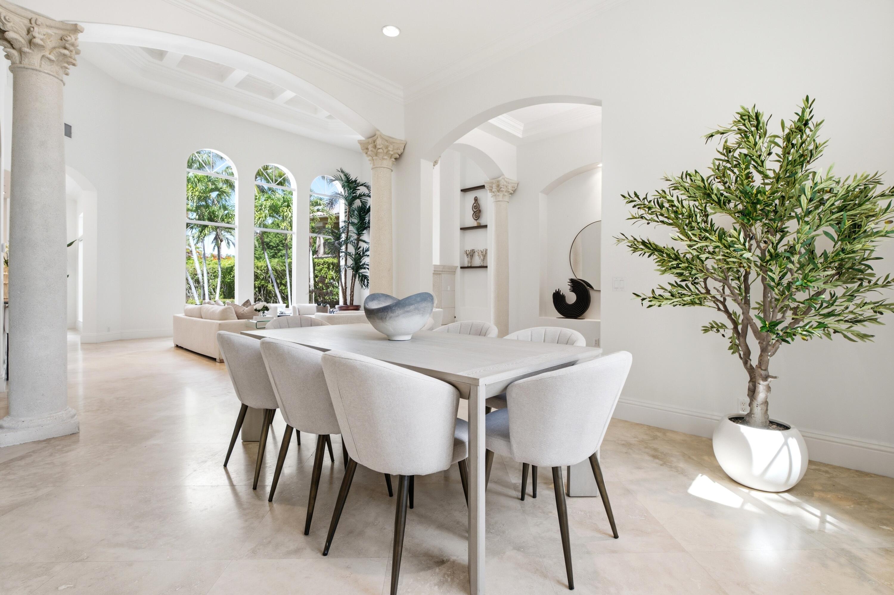 17165 Ave Le Rivage, Boca Raton FL 33496