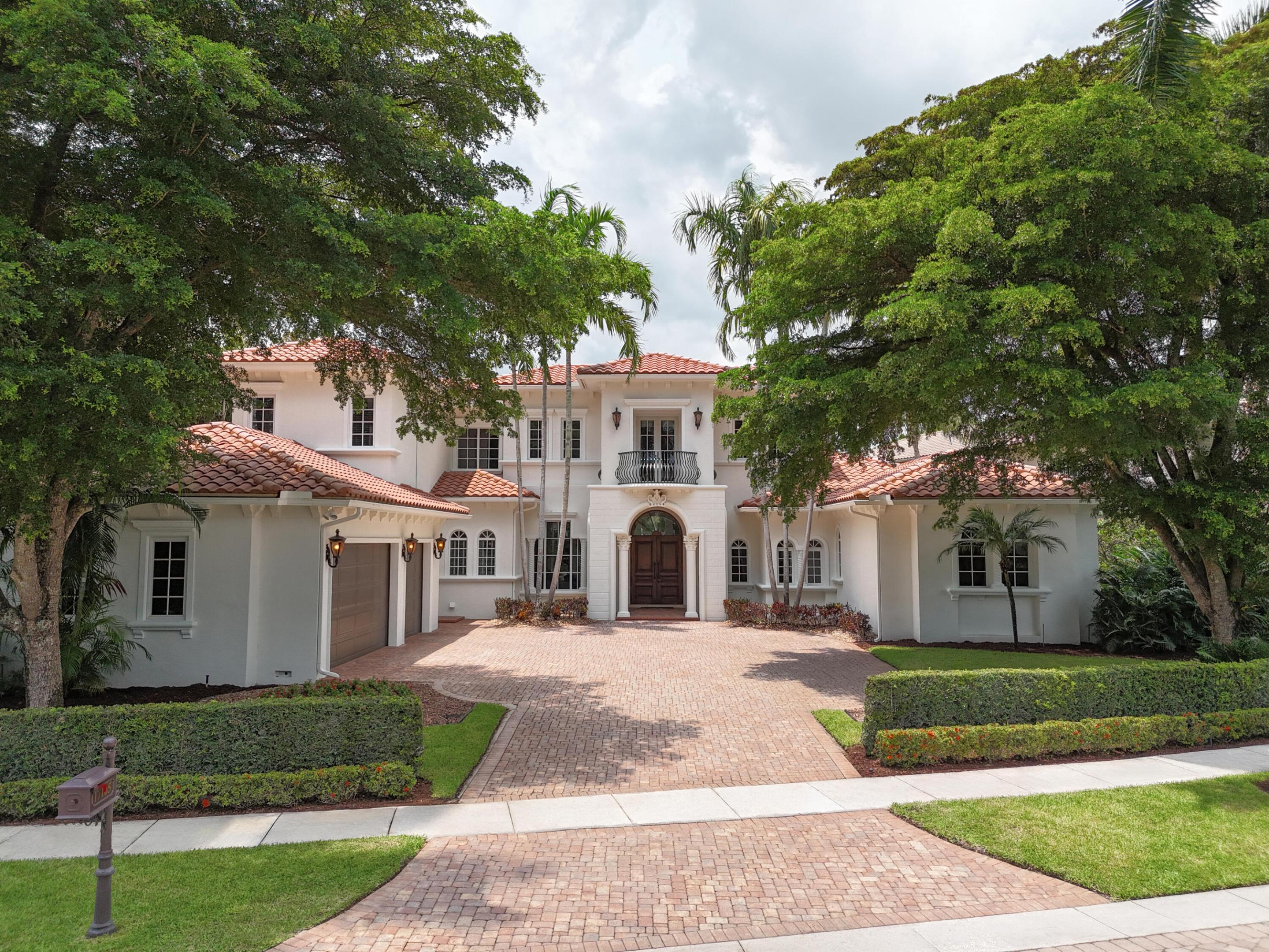 17165 Ave Le Rivage, Boca Raton FL 33496