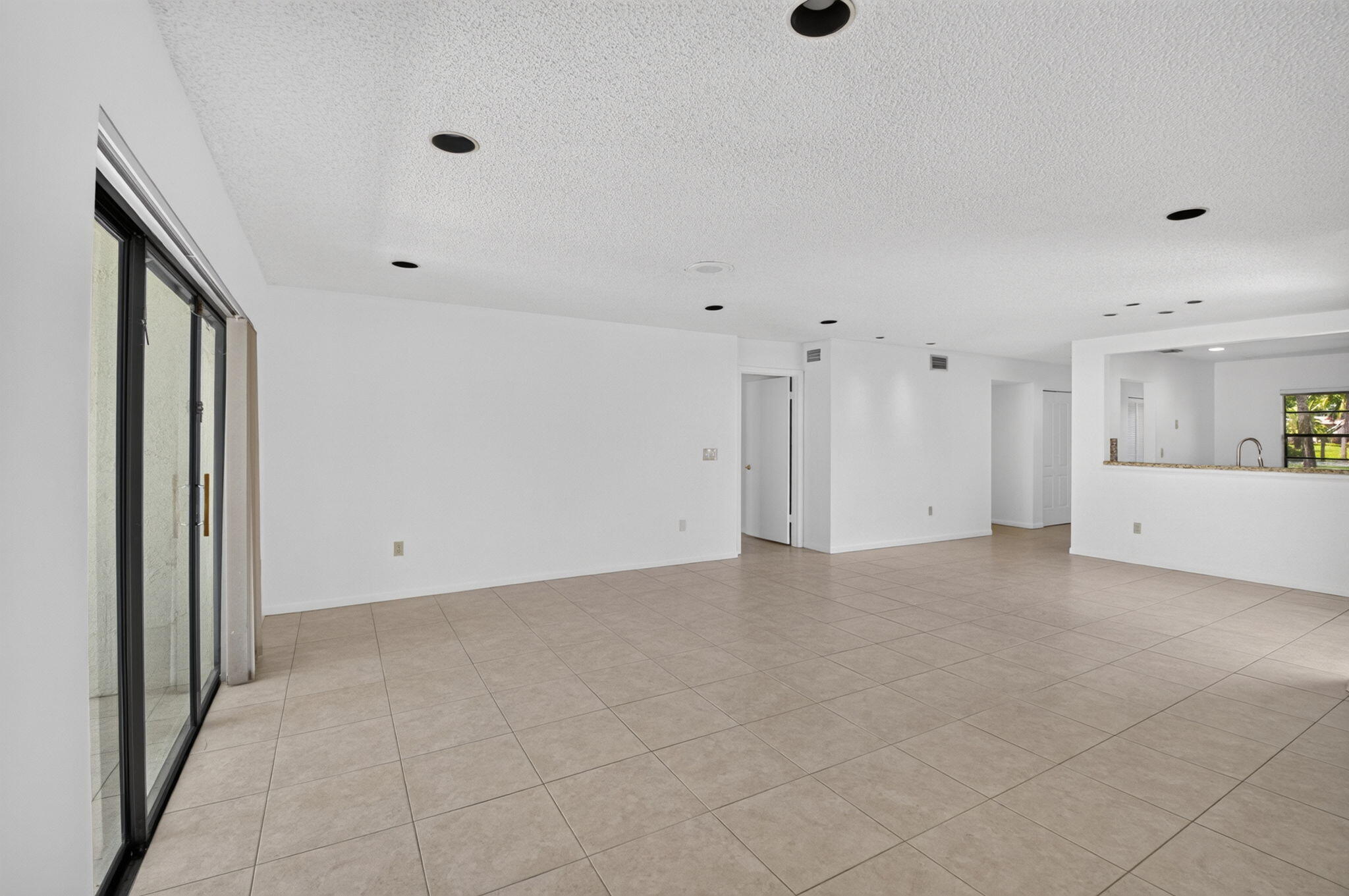 9264 Vista Del Lago #24-a, Boca Raton FL 33428