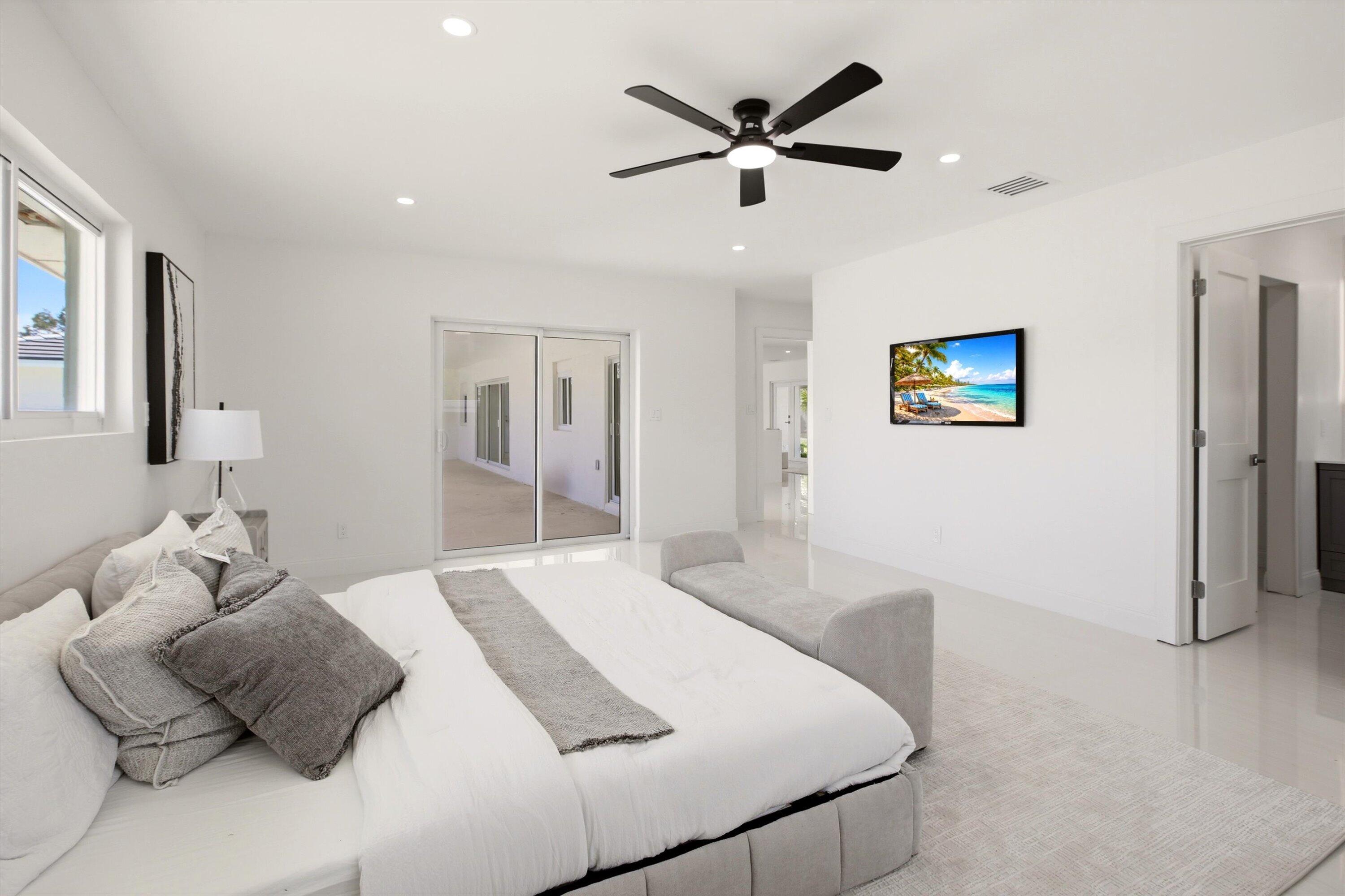 401 NW 3rd, Dania Beach FL 33004