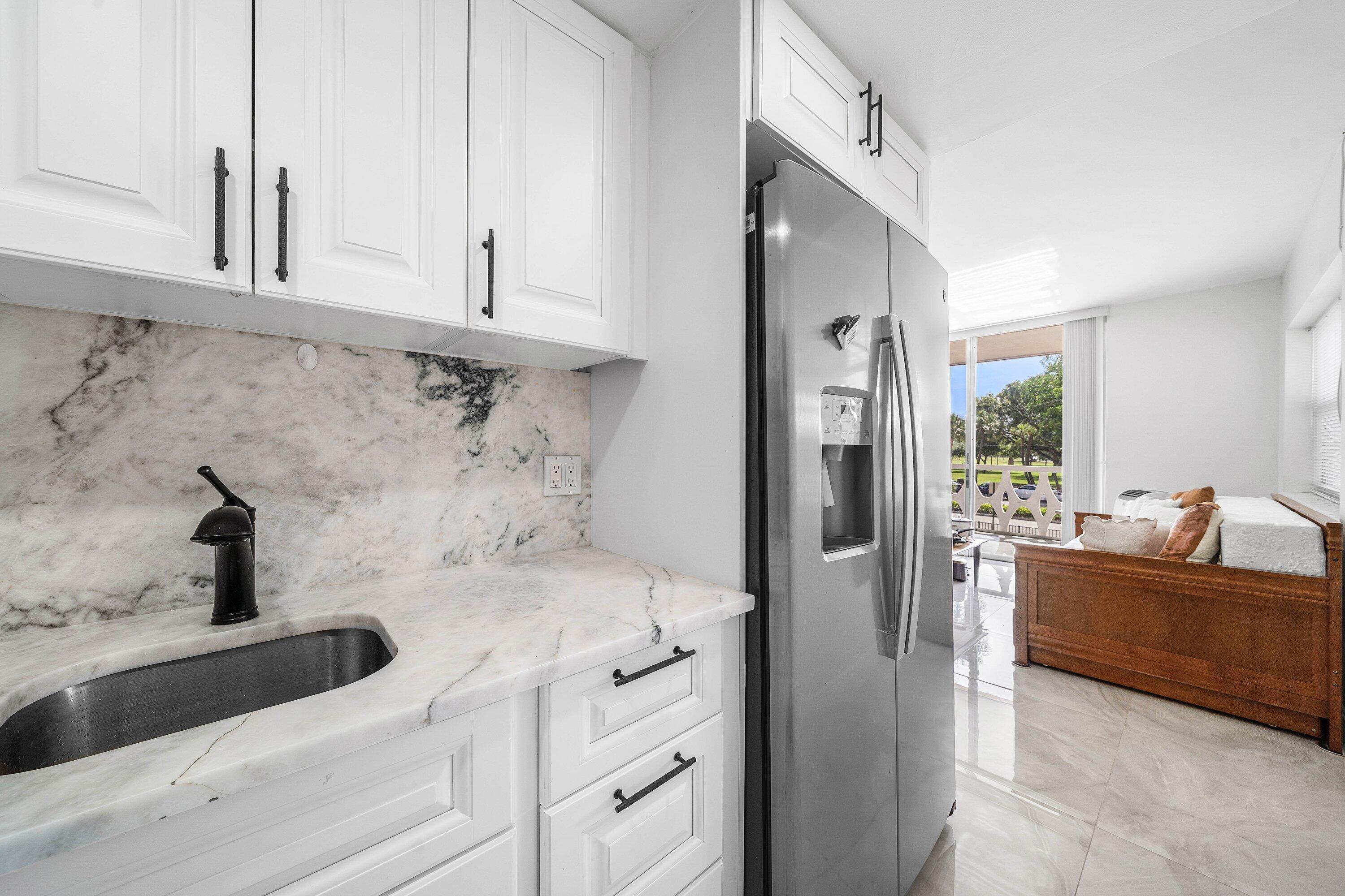 15 S Golfview #206, Lake Worth FL 33460