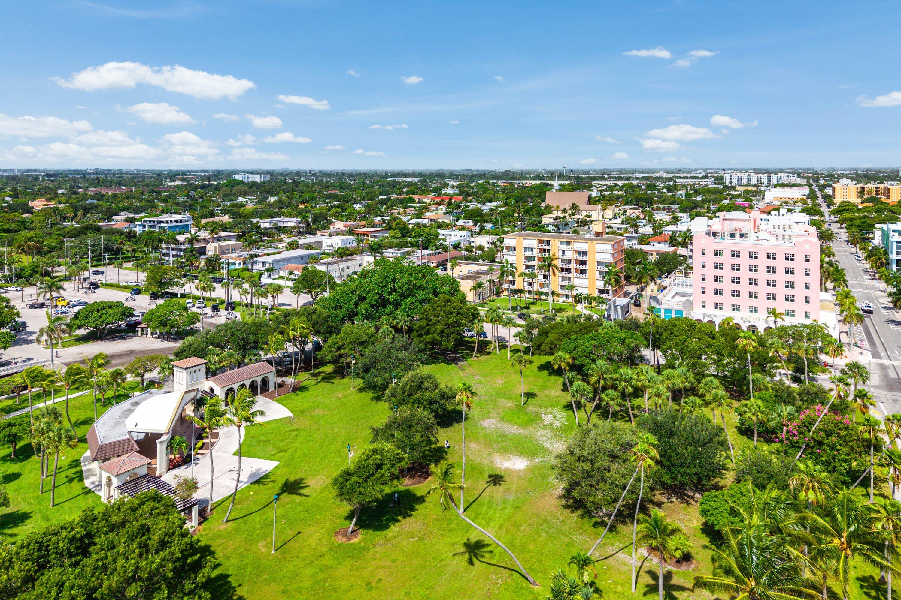 15 S Golfview #206, Lake Worth FL 33460