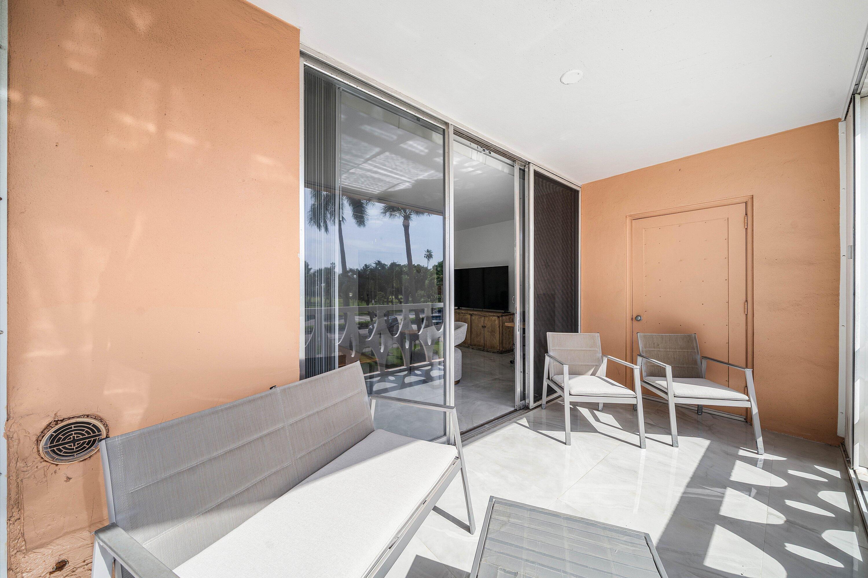 15 S Golfview #206, Lake Worth FL 33460