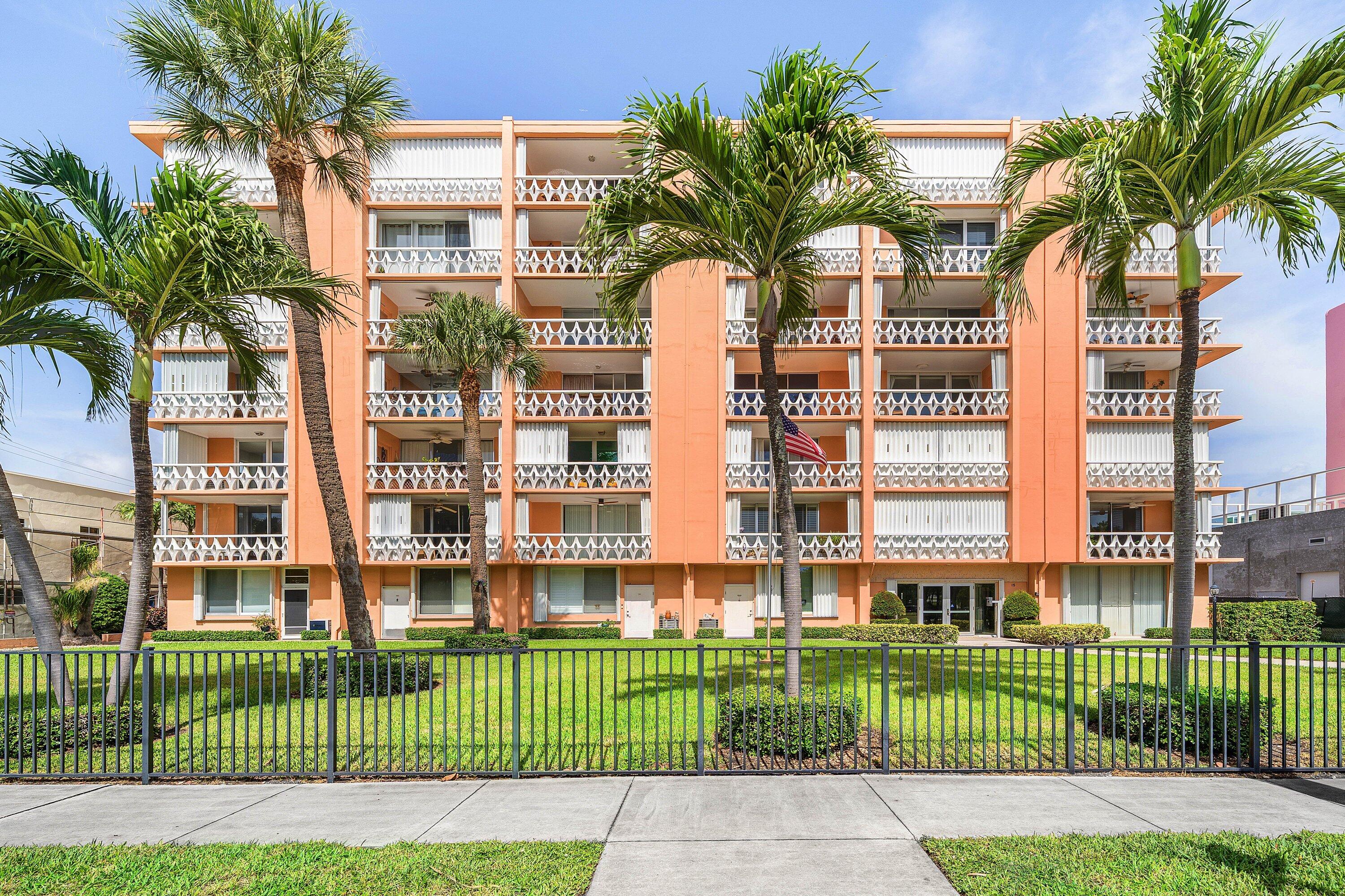 15 S Golfview #206, Lake Worth FL 33460