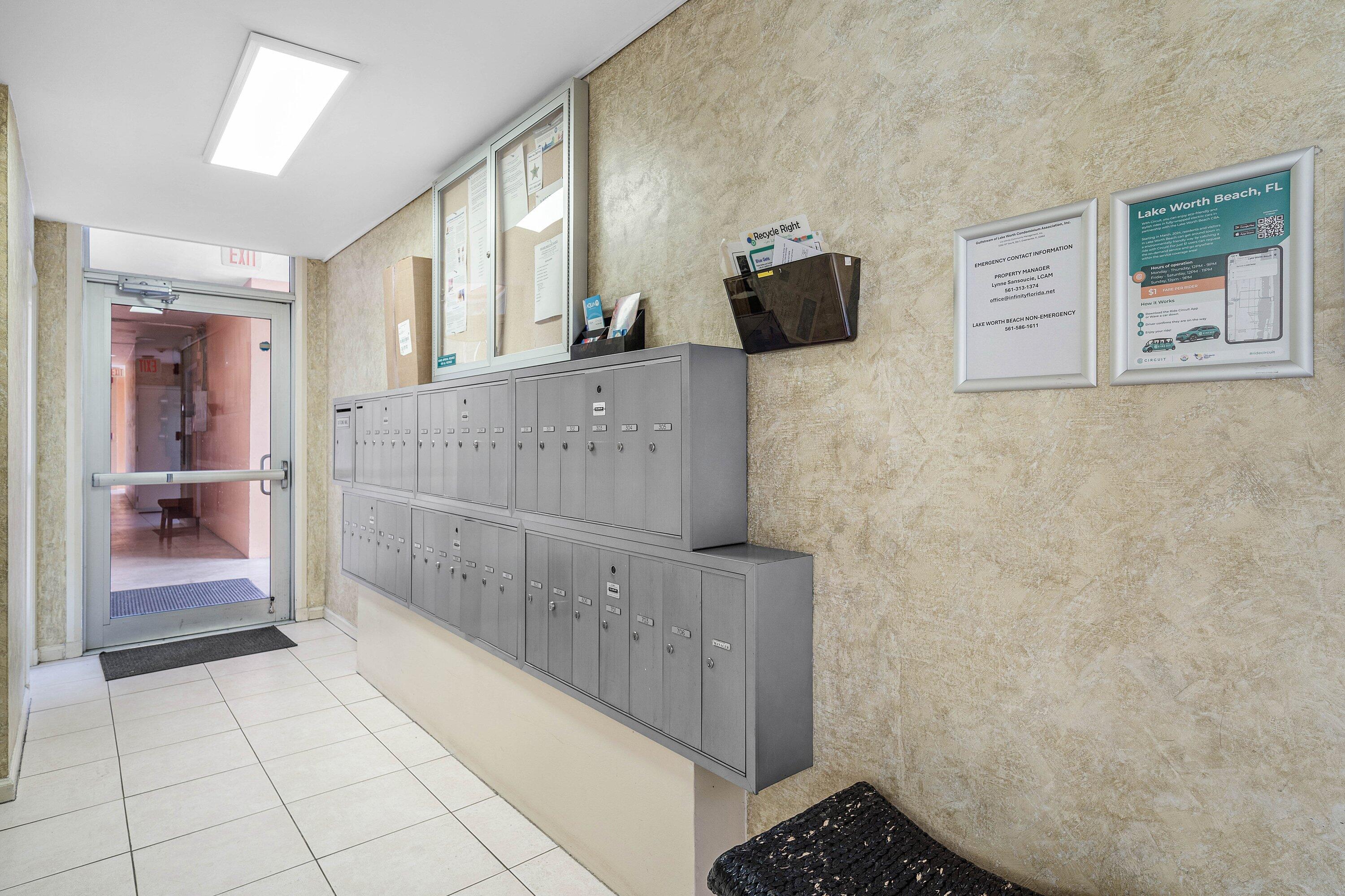 15 S Golfview #206, Lake Worth FL 33460
