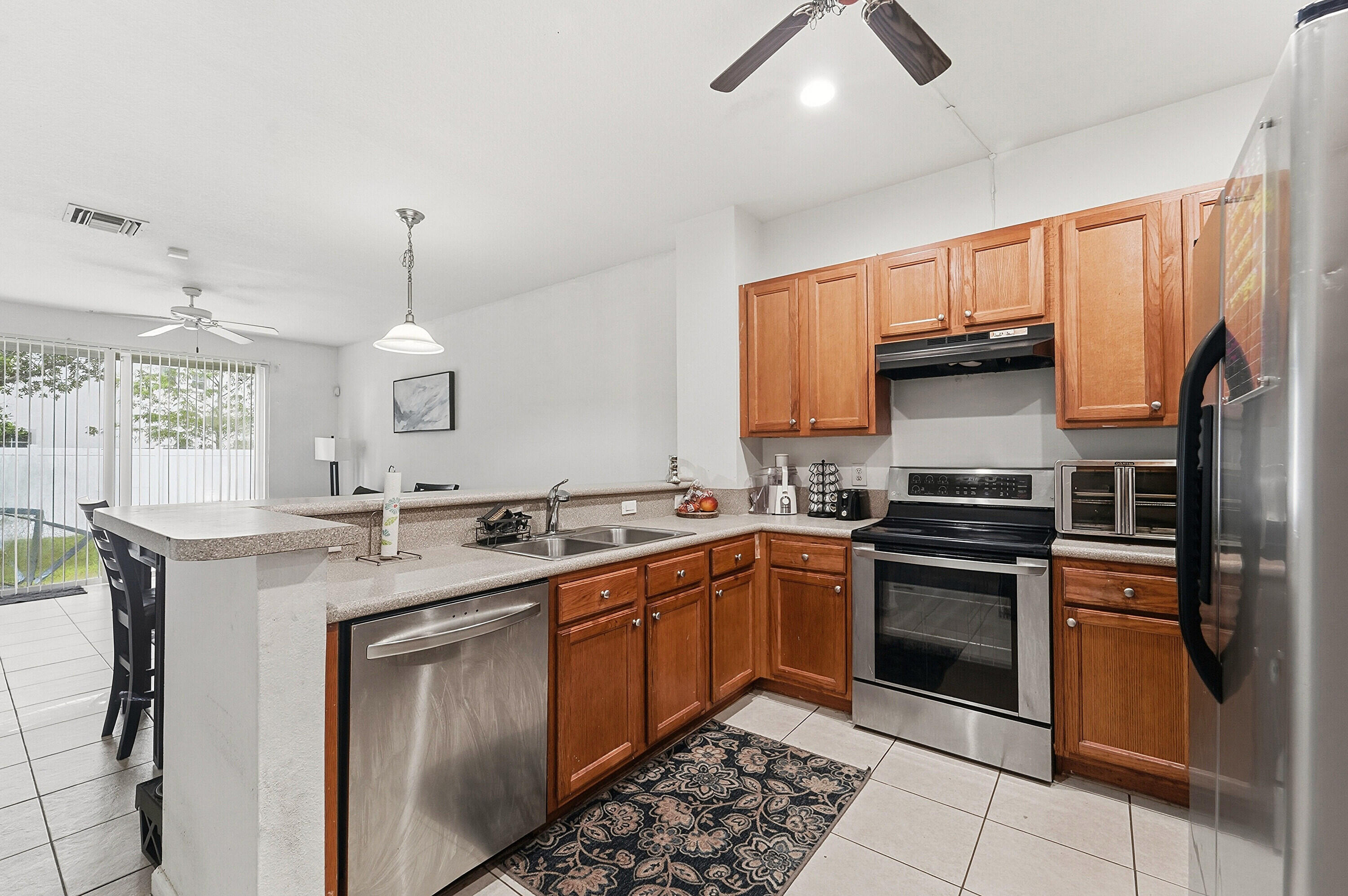 6720 Cypress Walk, Tamarac FL 33321
