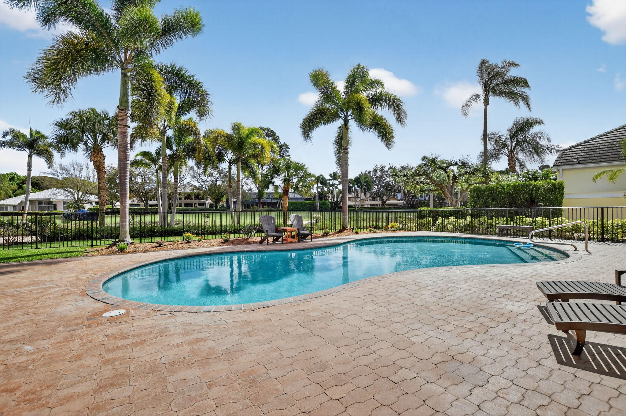21312 Greenwood, Boca Raton FL 33433