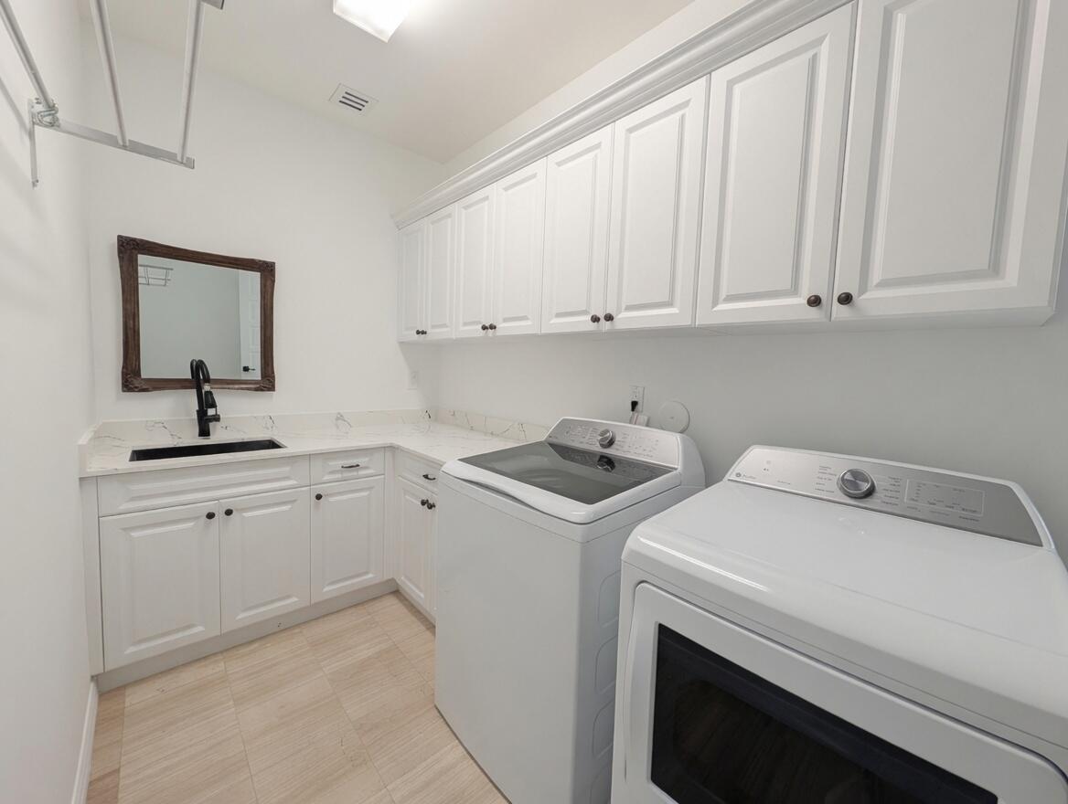 21312 Greenwood, Boca Raton FL 33433