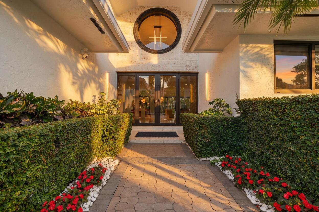 21312 Greenwood, Boca Raton FL 33433