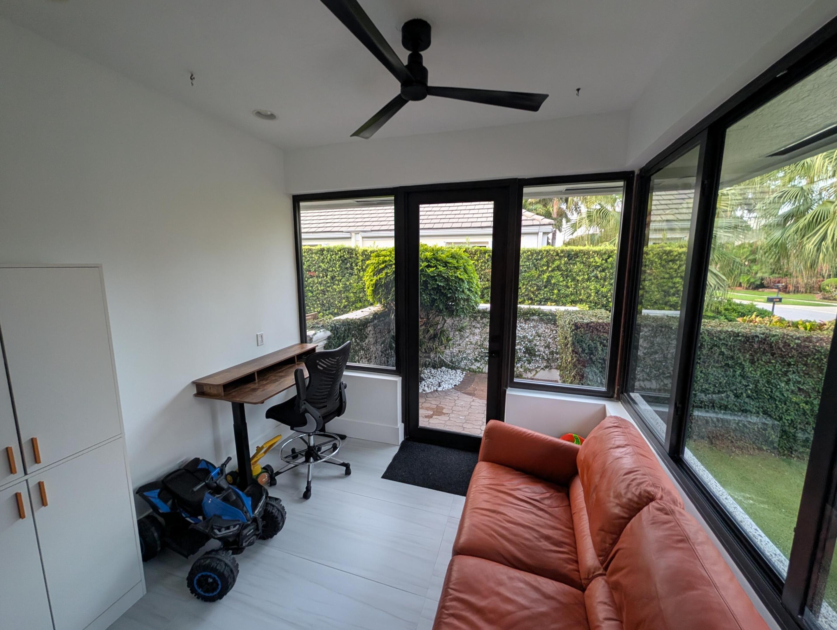 21312 Greenwood, Boca Raton FL 33433
