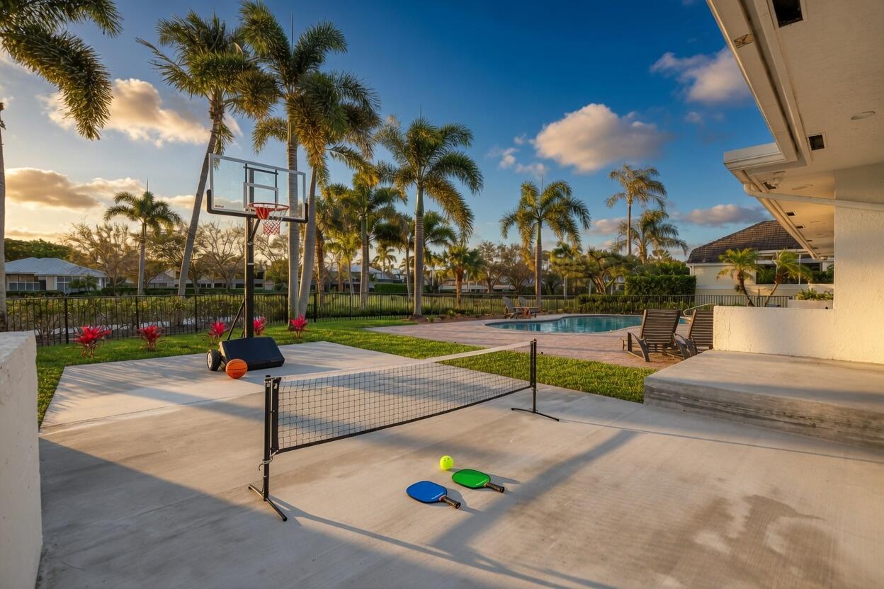 21312 Greenwood, Boca Raton FL 33433