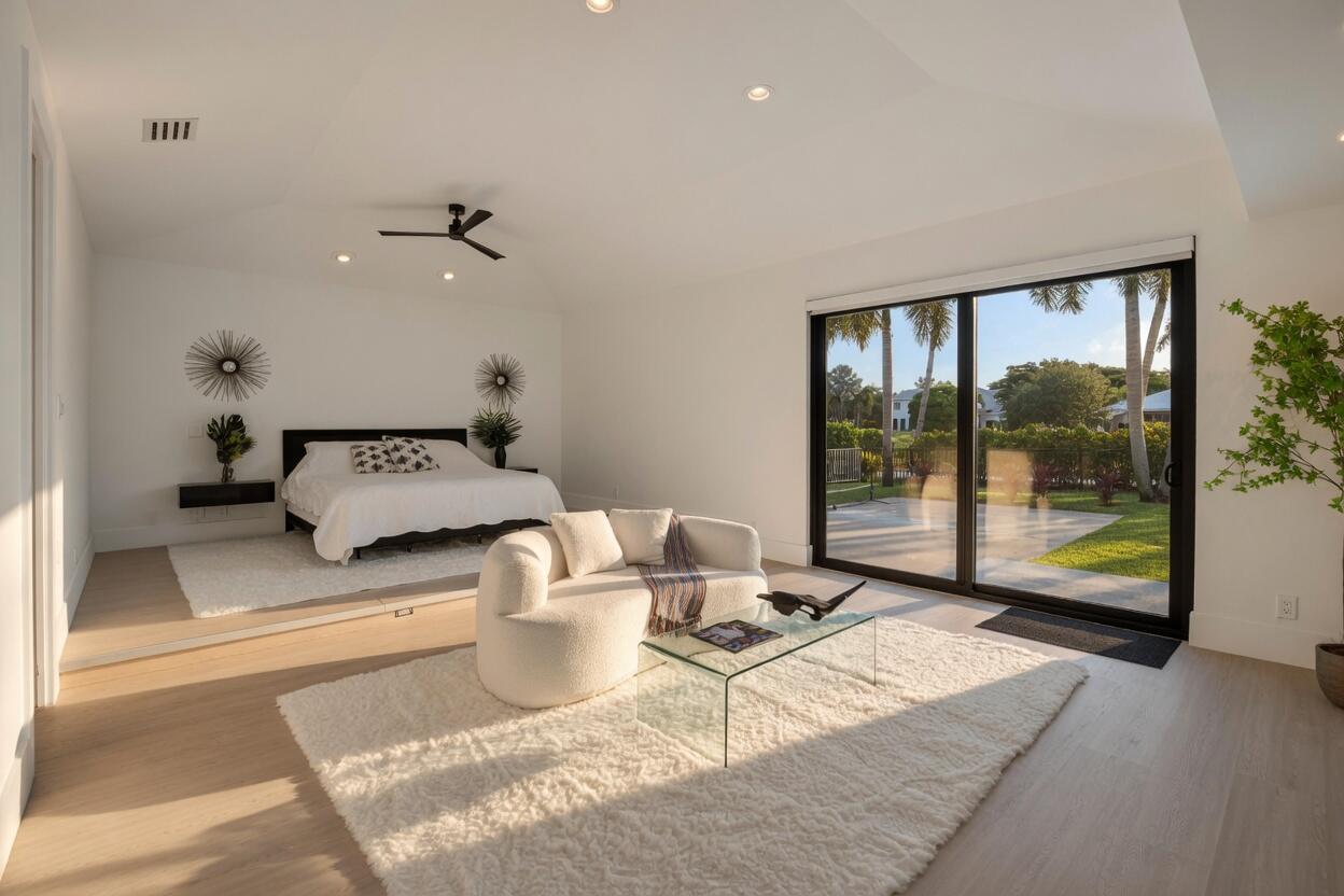 21312 Greenwood, Boca Raton FL 33433
