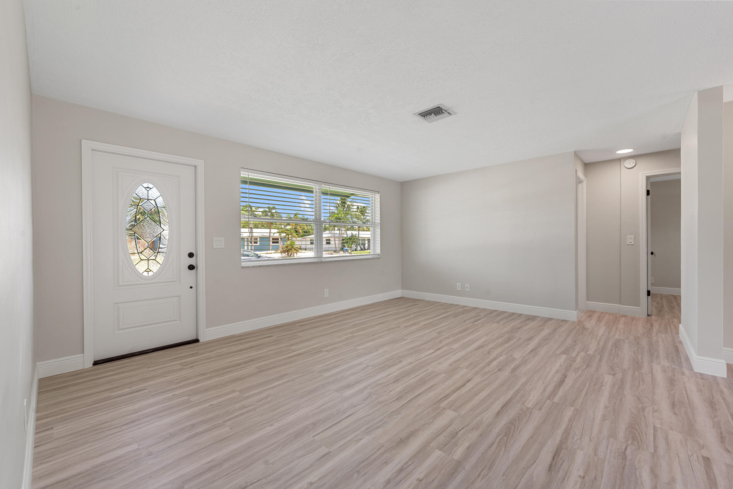 204 Circle, Jupiter FL 33458